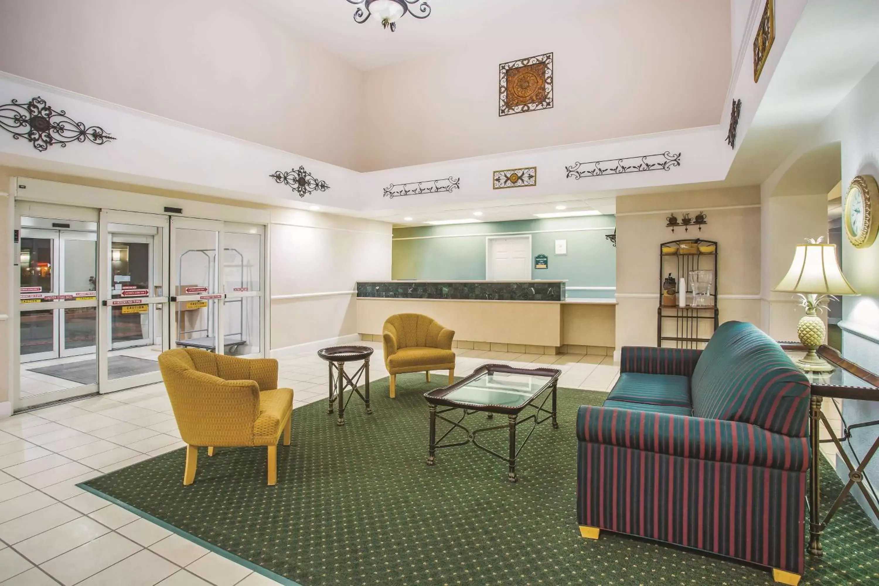 Lobby or reception, Seating Area in La Quinta by Wyndham Fruita