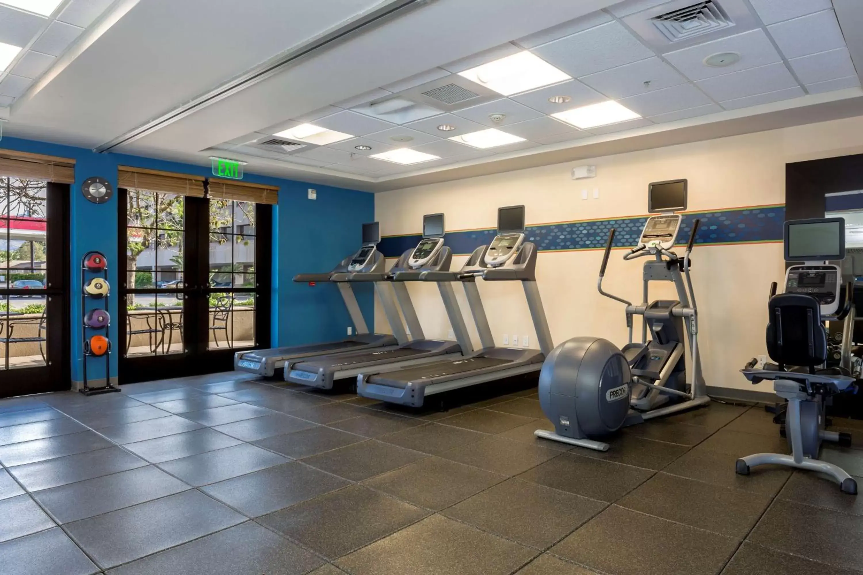 Fitness centre/facilities in Hampton Inn Santa Barbara/Goleta Fitness centre/facilities in Hampton Inn Santa Barbara/Goleta