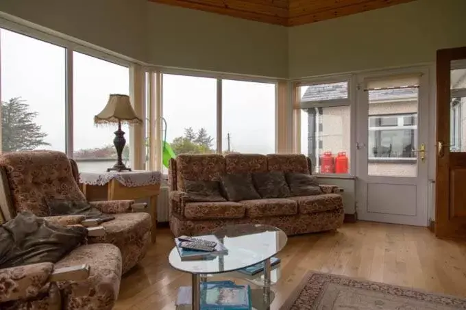 Seating Area in The Rock Equestrian Farm B&B