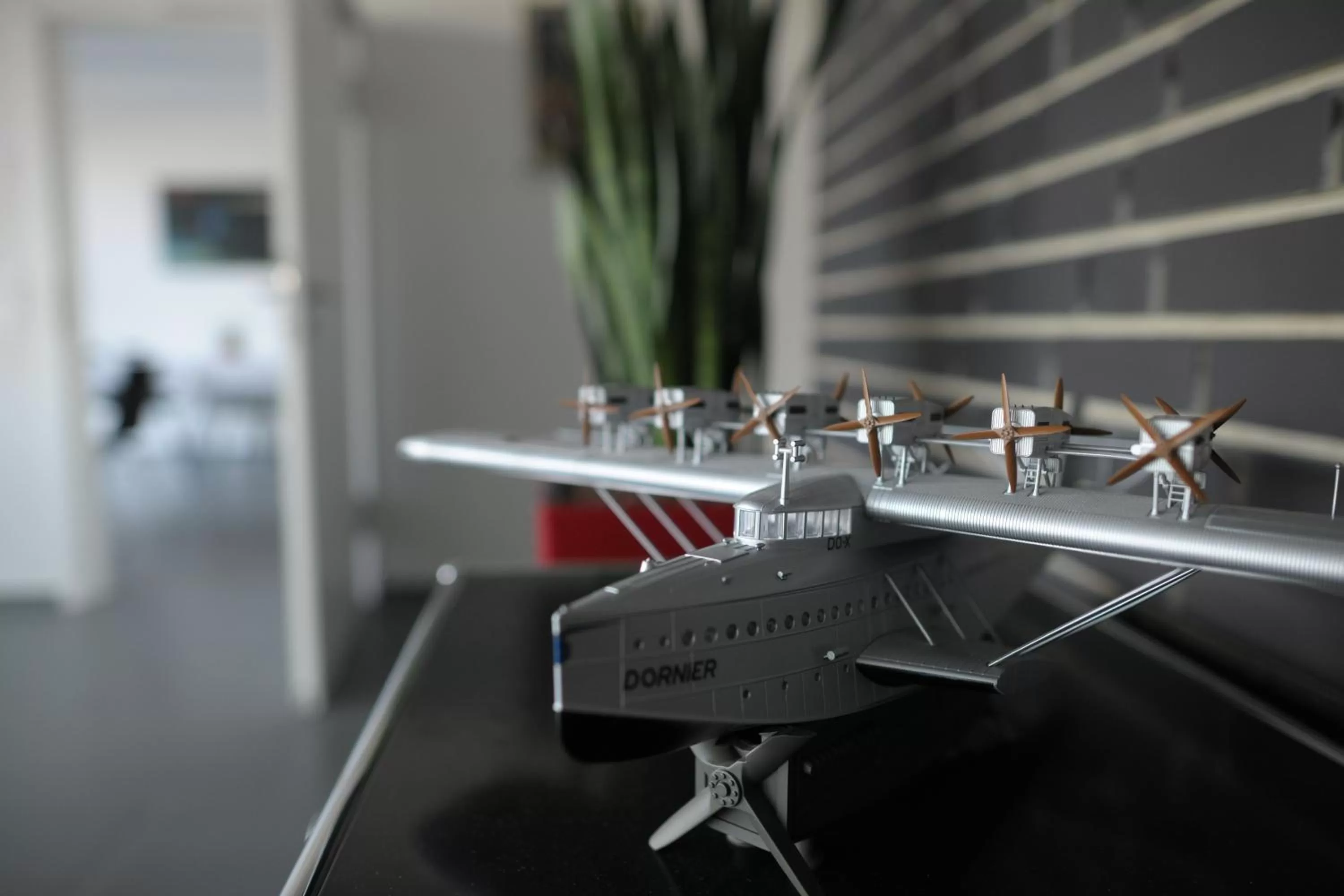 Decorative detail in Q.C.M. Campus