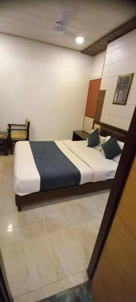 Photo of the whole room, Bed in Hotel Seven- Center of City Chandigarh