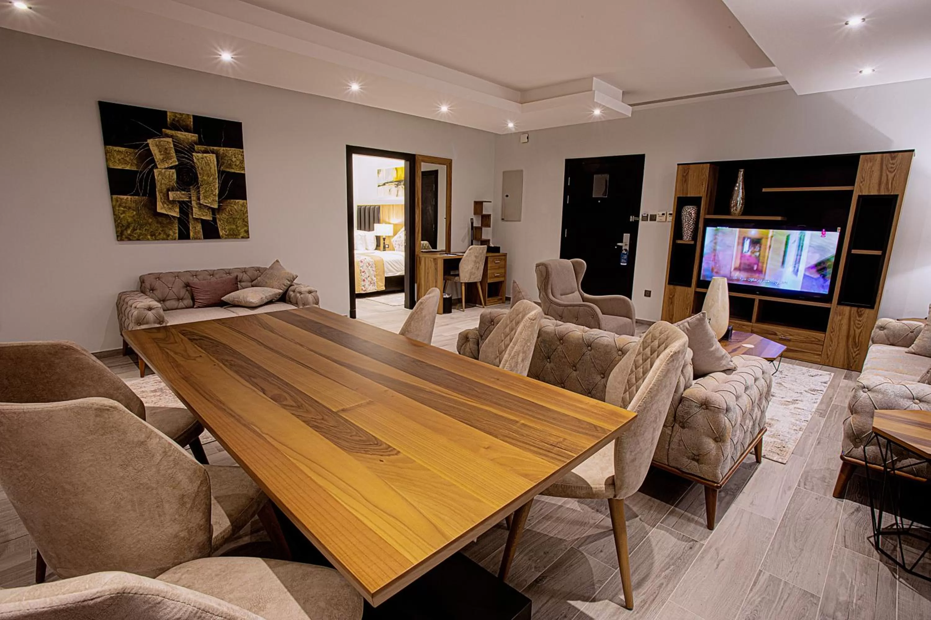 Communal lounge/ TV room in Andalus Habitat Hotel