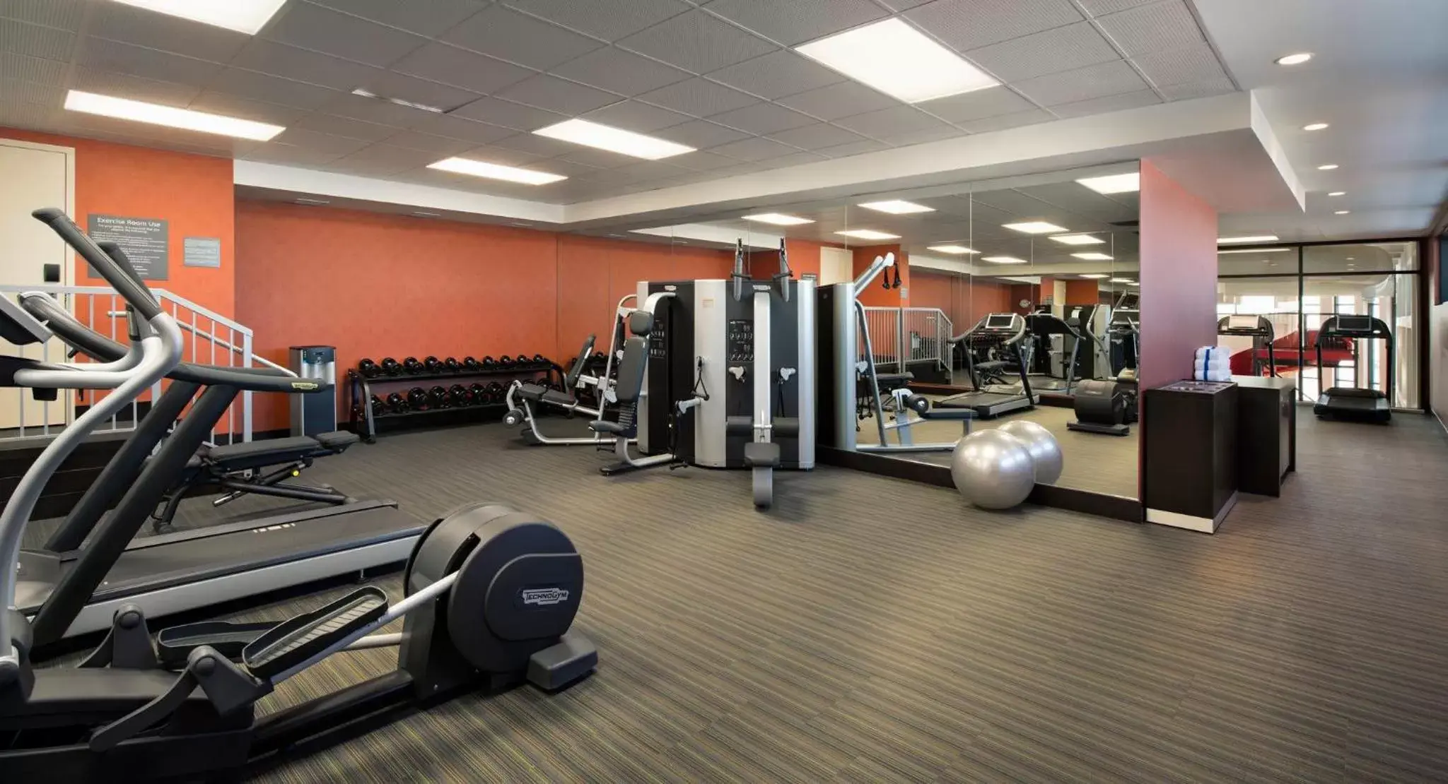 Fitness centre/facilities, Fitness Center/Facilities in Residence Inn by Marriott Calgary South