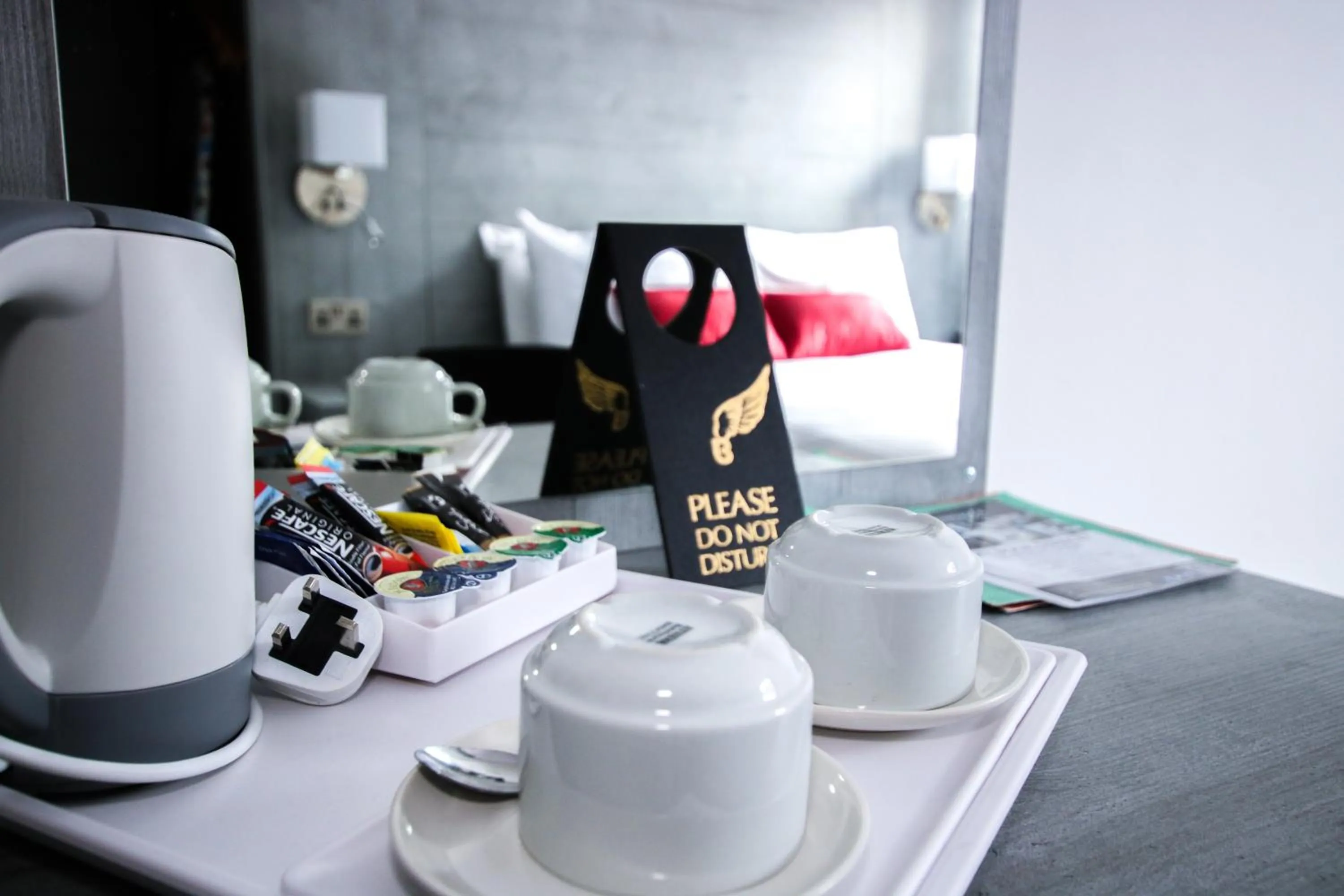 Coffee/tea facilities in Brunswick Merchant City Hotel