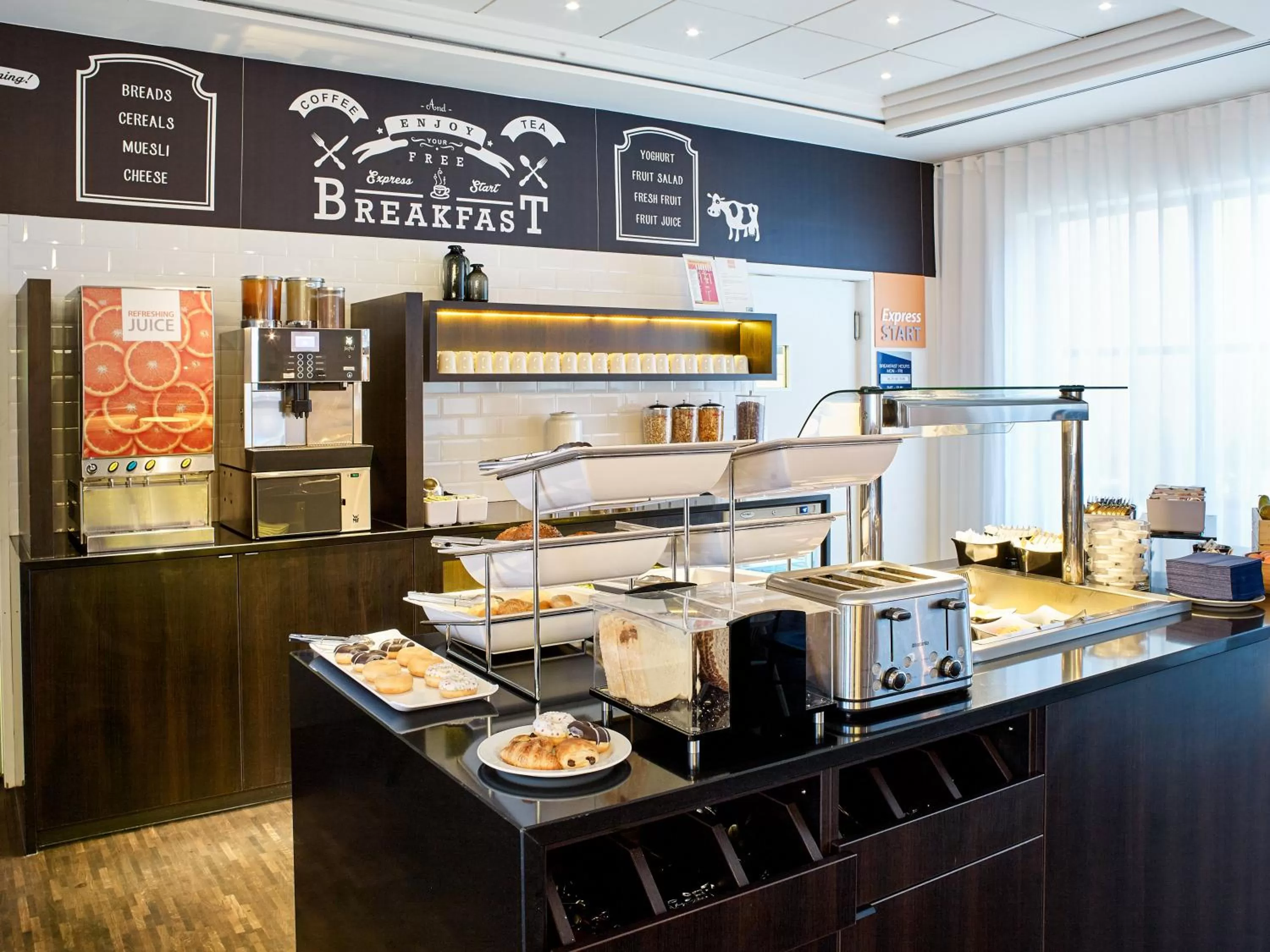 Breakfast in Holiday Inn Express Hasselt by IHG