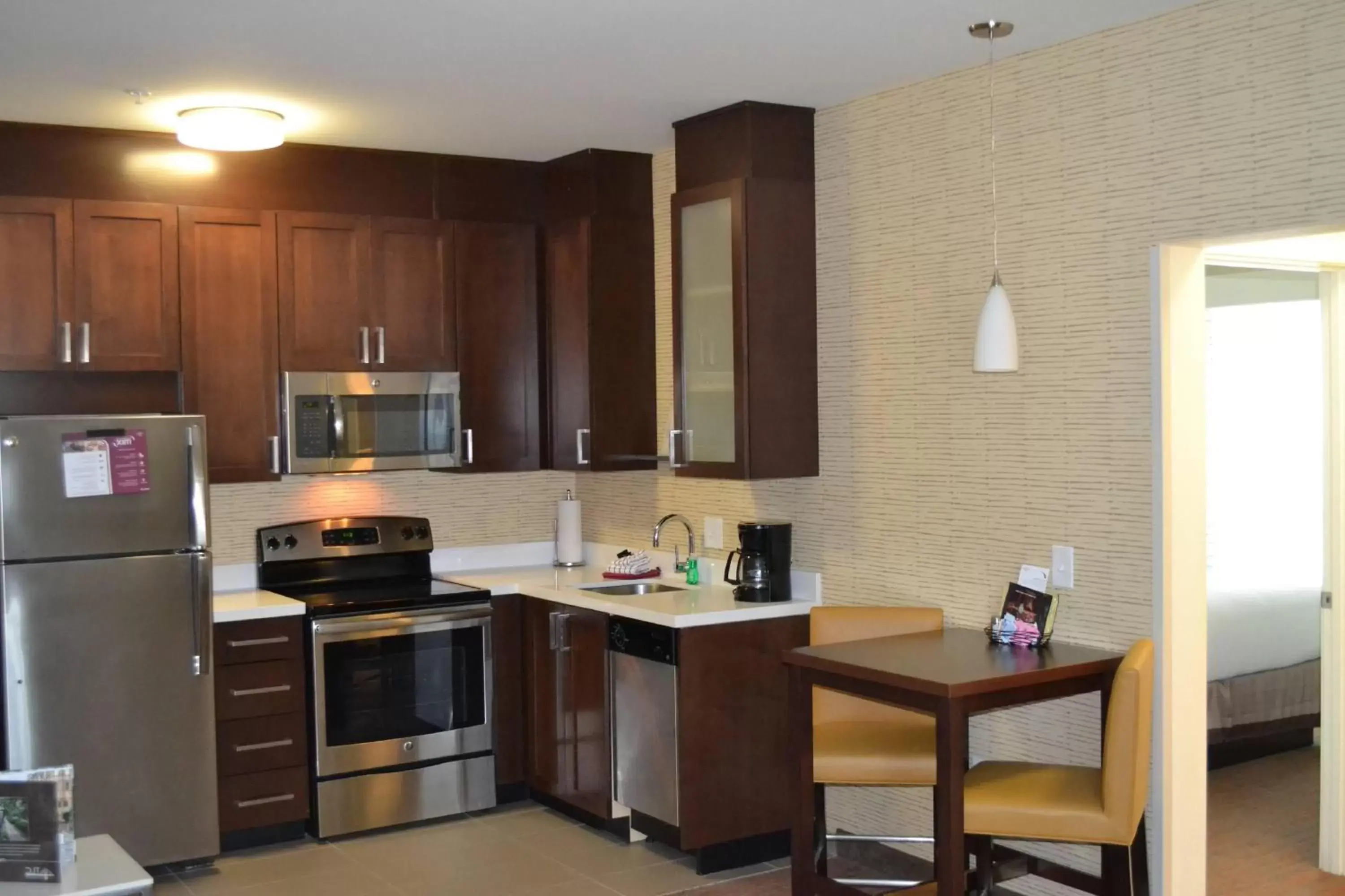 kitchen, Kitchen/Kitchenette in Residence Inn by Marriott Savannah Airport