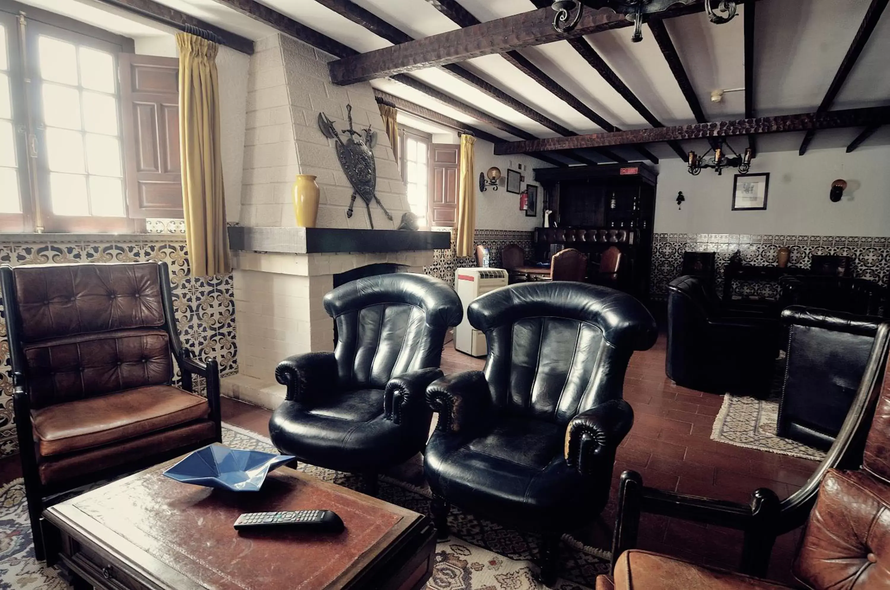 Living room, Seating Area in Rainha Santa Isabel - Óbidos History Hotel