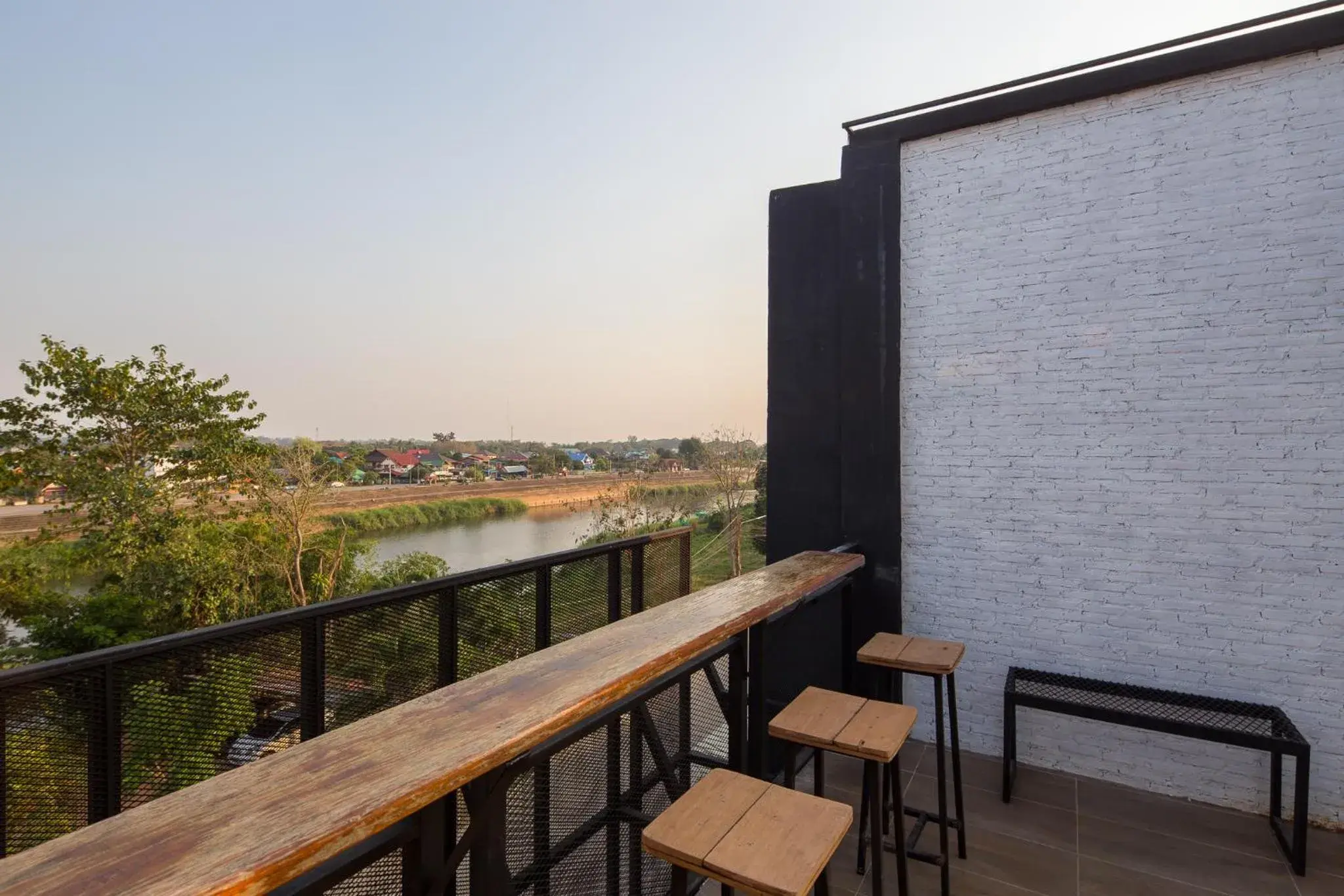 Balcony/Terrace in Yindee Travellers Lodge