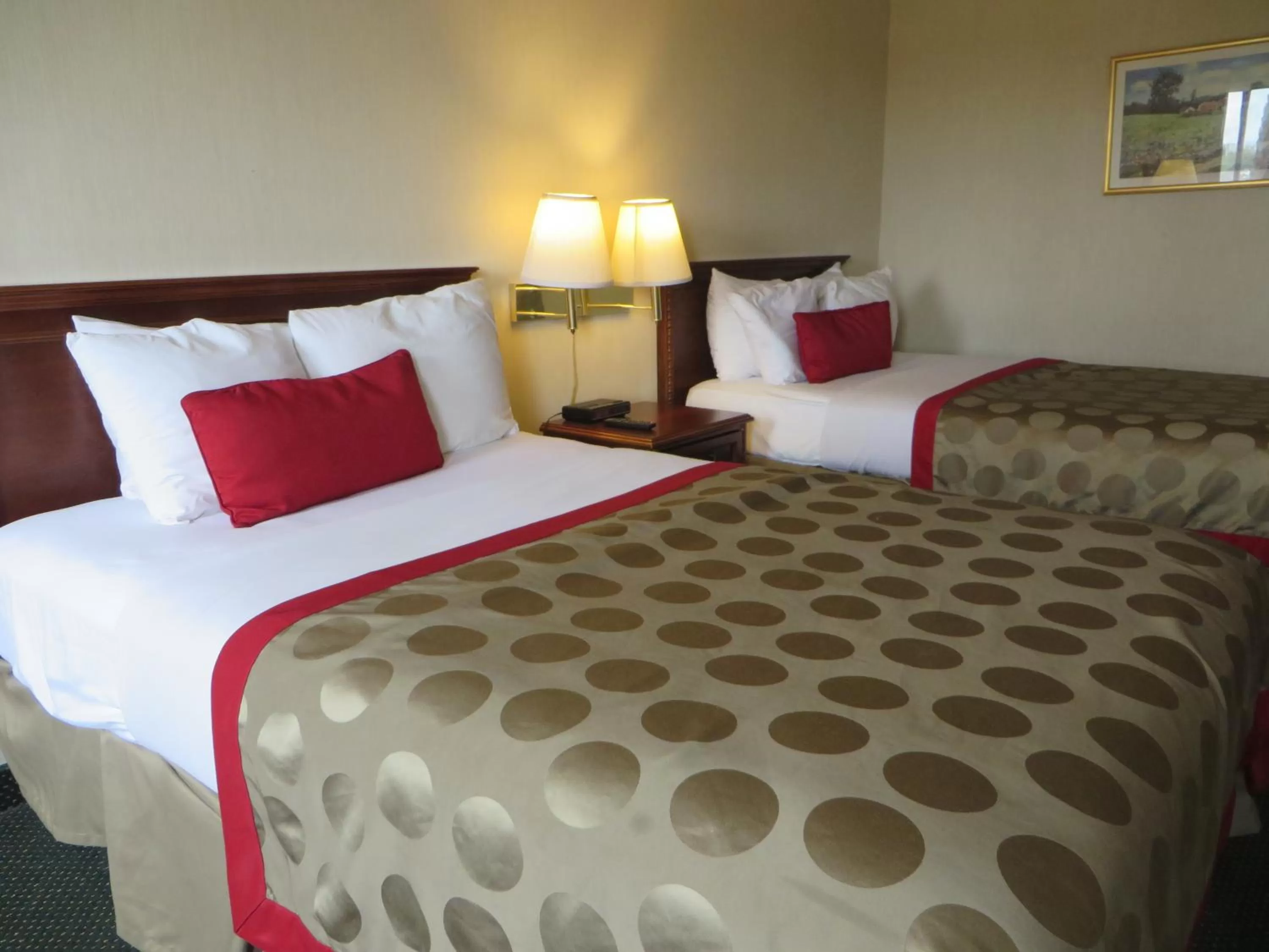 Double Room with Two Double Beds - Non-Smoking in Ramada by Wyndham Hawthorne/LAX