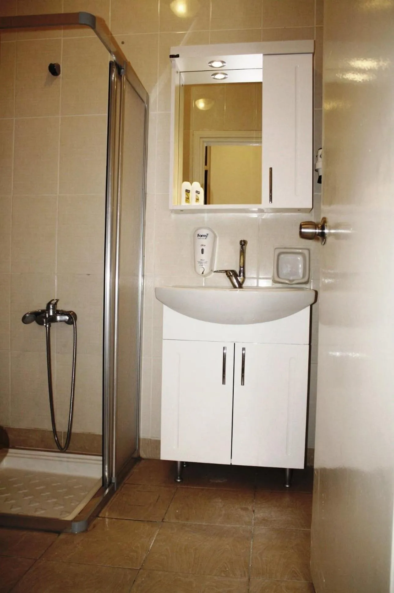 Restaurant/places to eat in Reis Maris Hotel