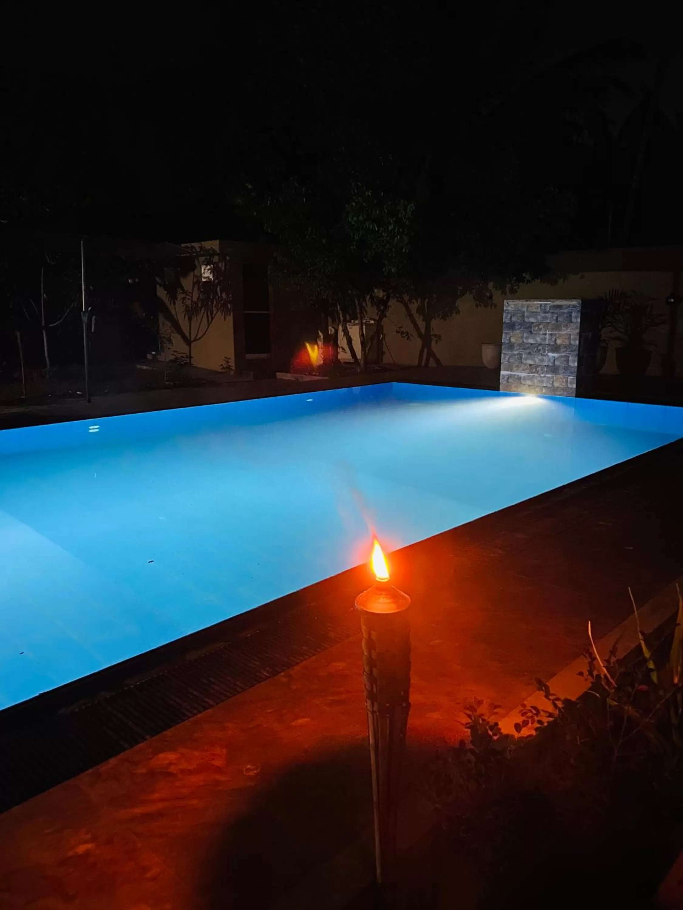 Night in The Kingslayer Resort