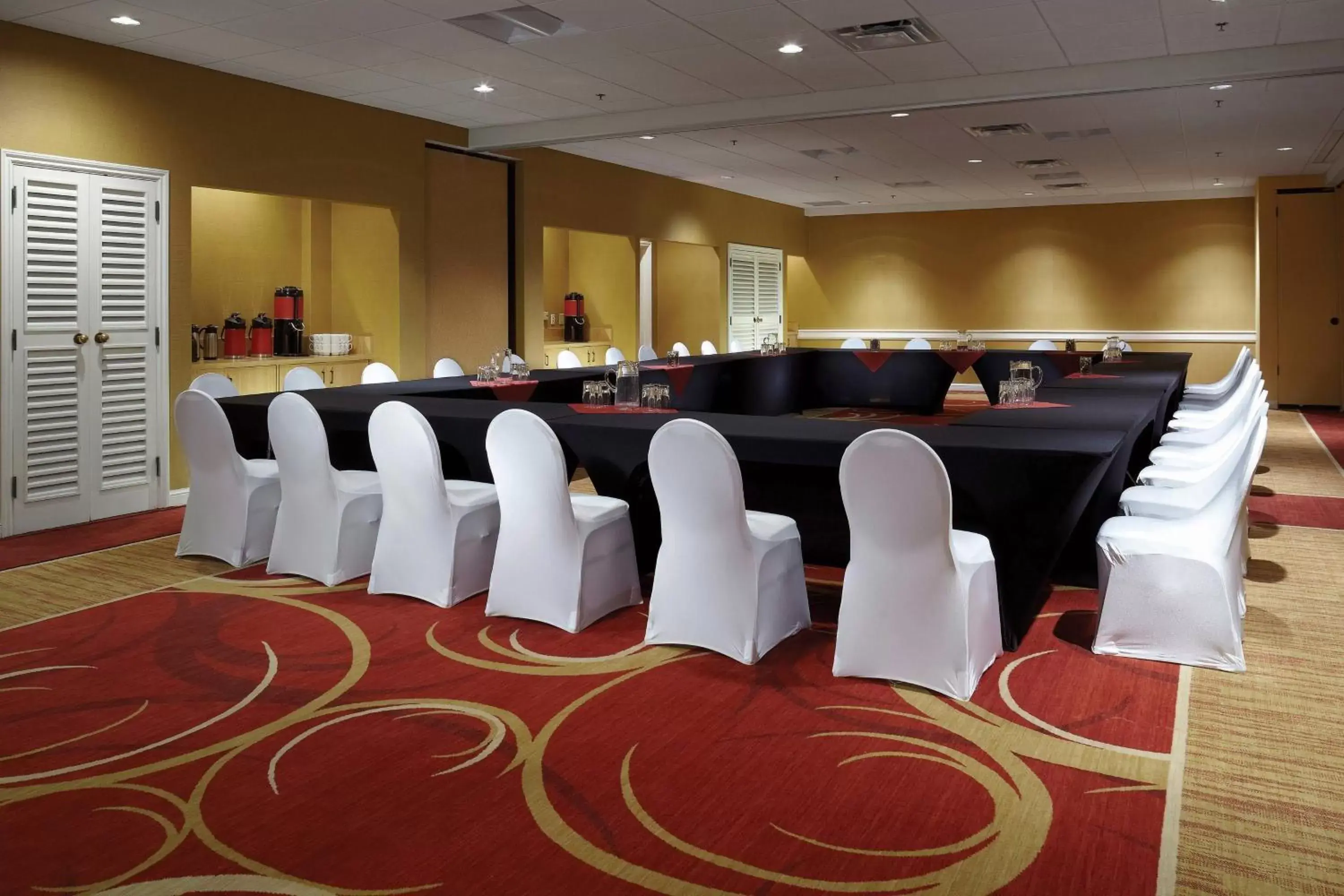 Meeting/conference room in Courtyard by Marriott Ottawa Downtown