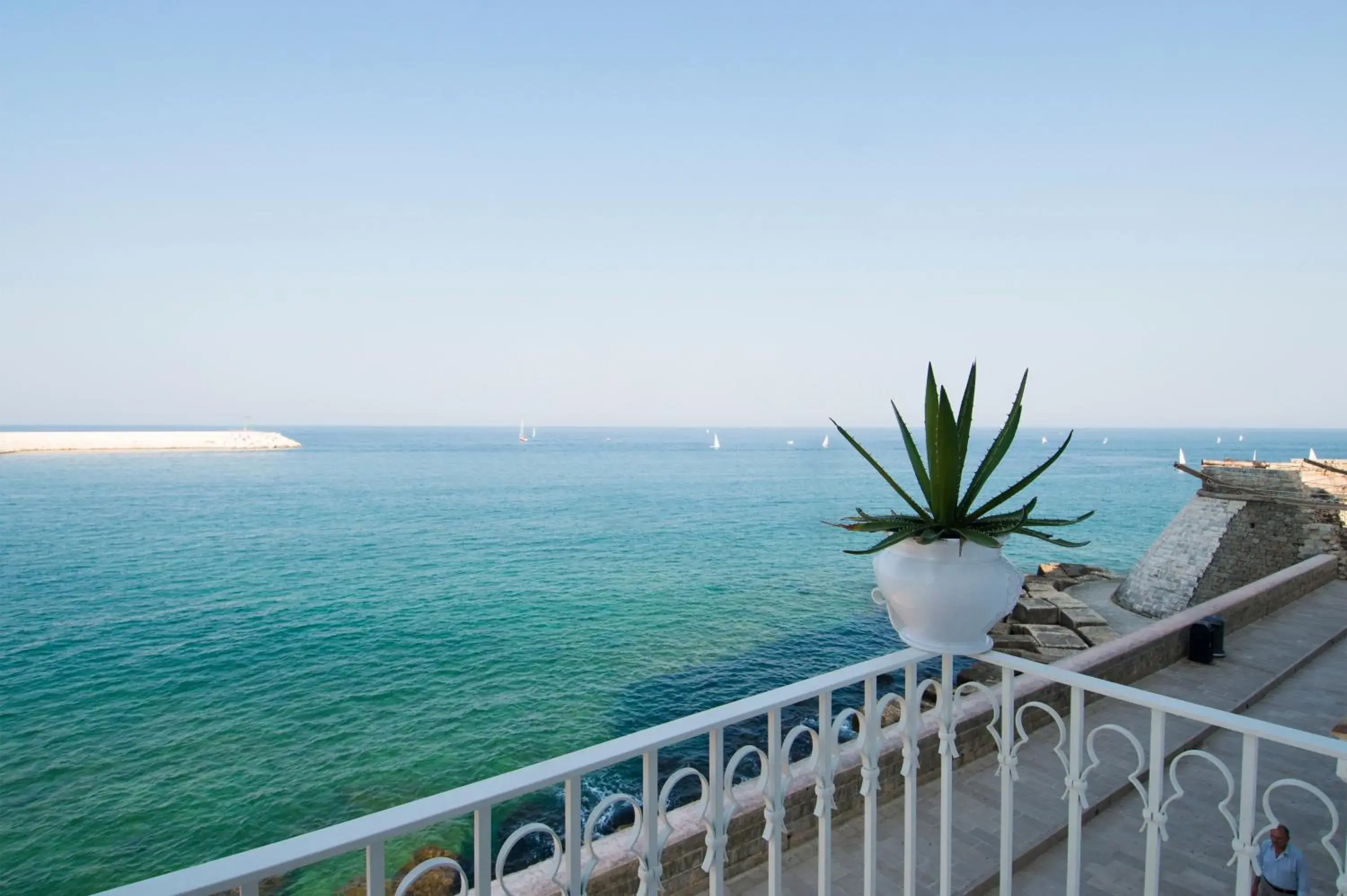 Balcony/Terrace, Sea View in Hotel Don Ferrante
