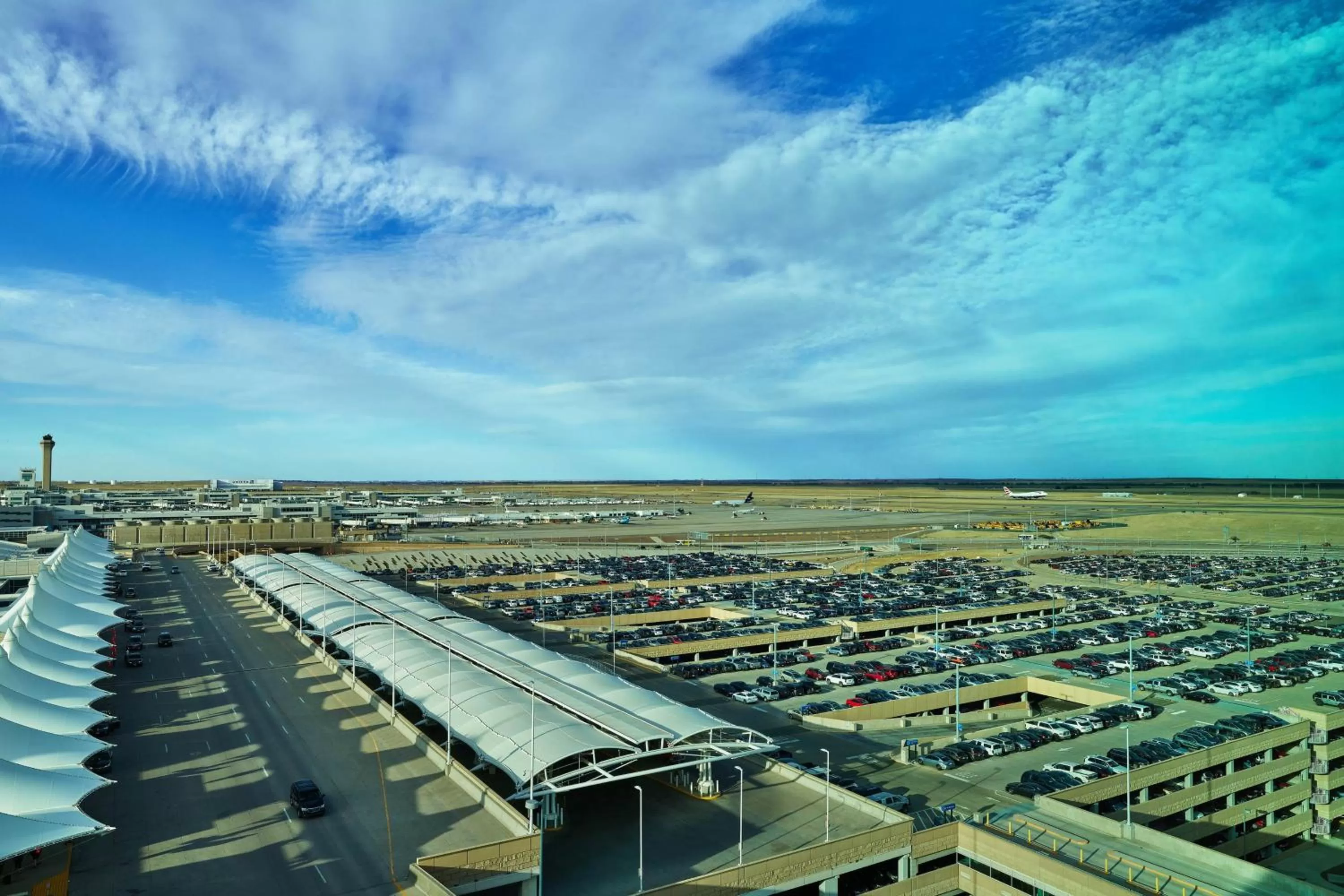 Photo of the whole room in The Westin Denver International Airport