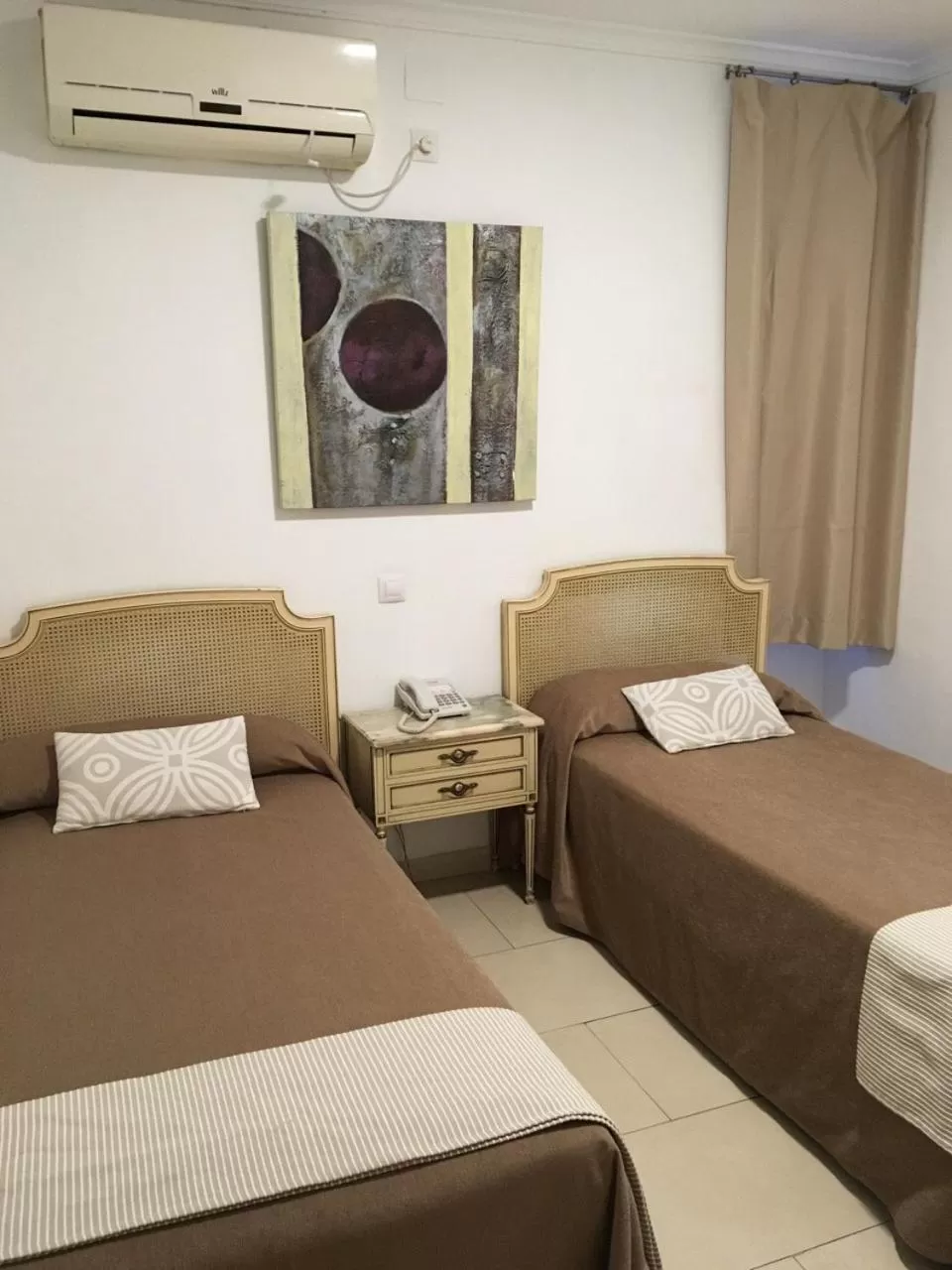 Bedroom, Bed in Hotel Marítimo Urban