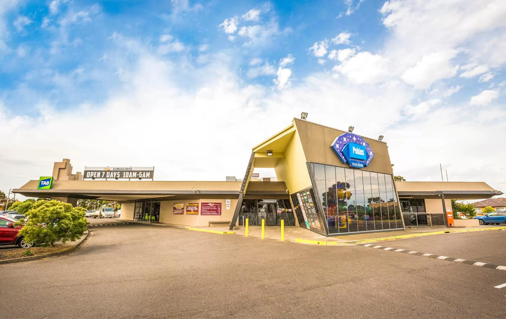 Property building in Nightcap at Glengala Hotel