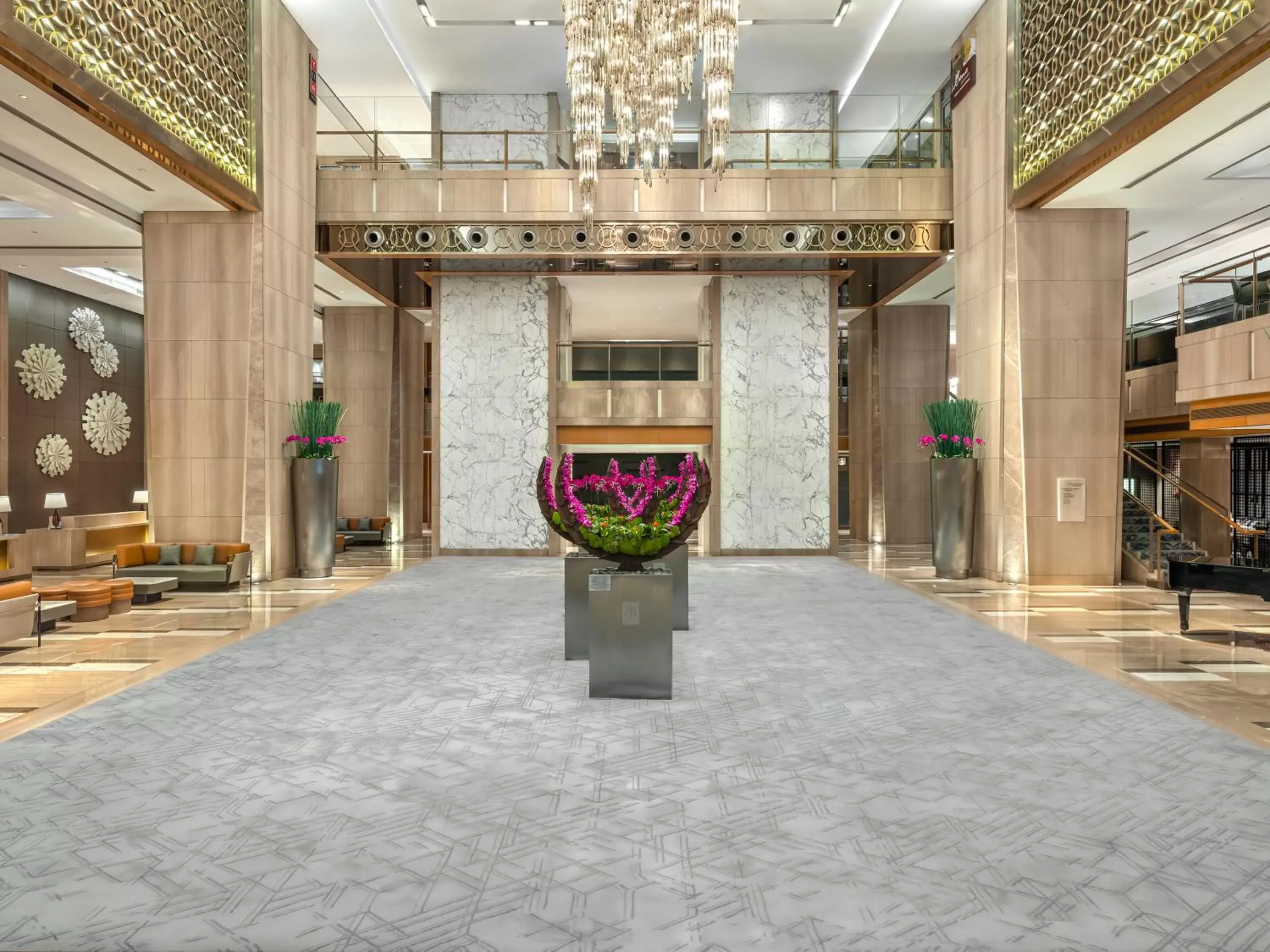 Lobby or reception in Sheraton Guangzhou Hotel