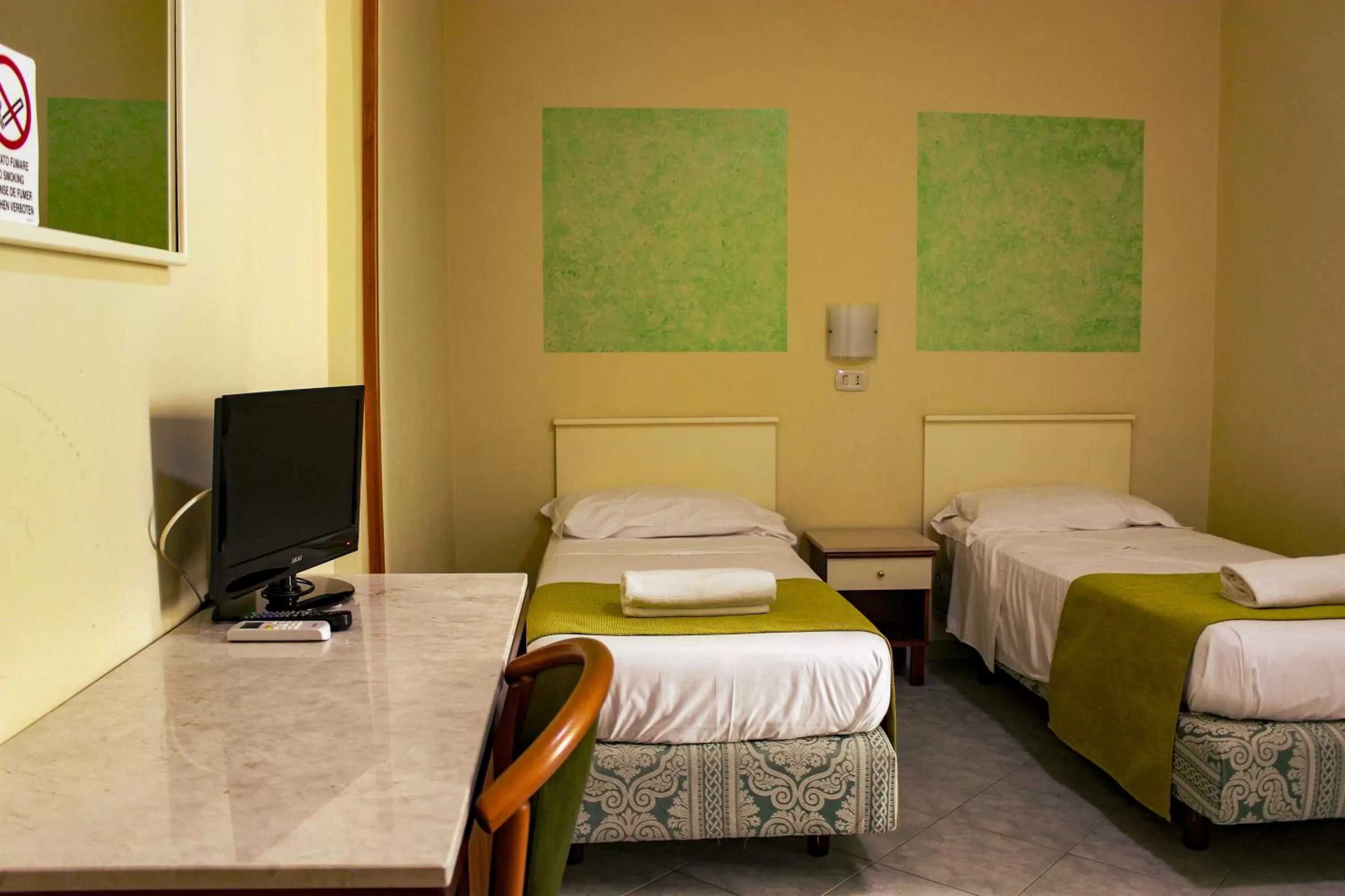 Photo of the whole room, Bed in Hotel Garden Napoli