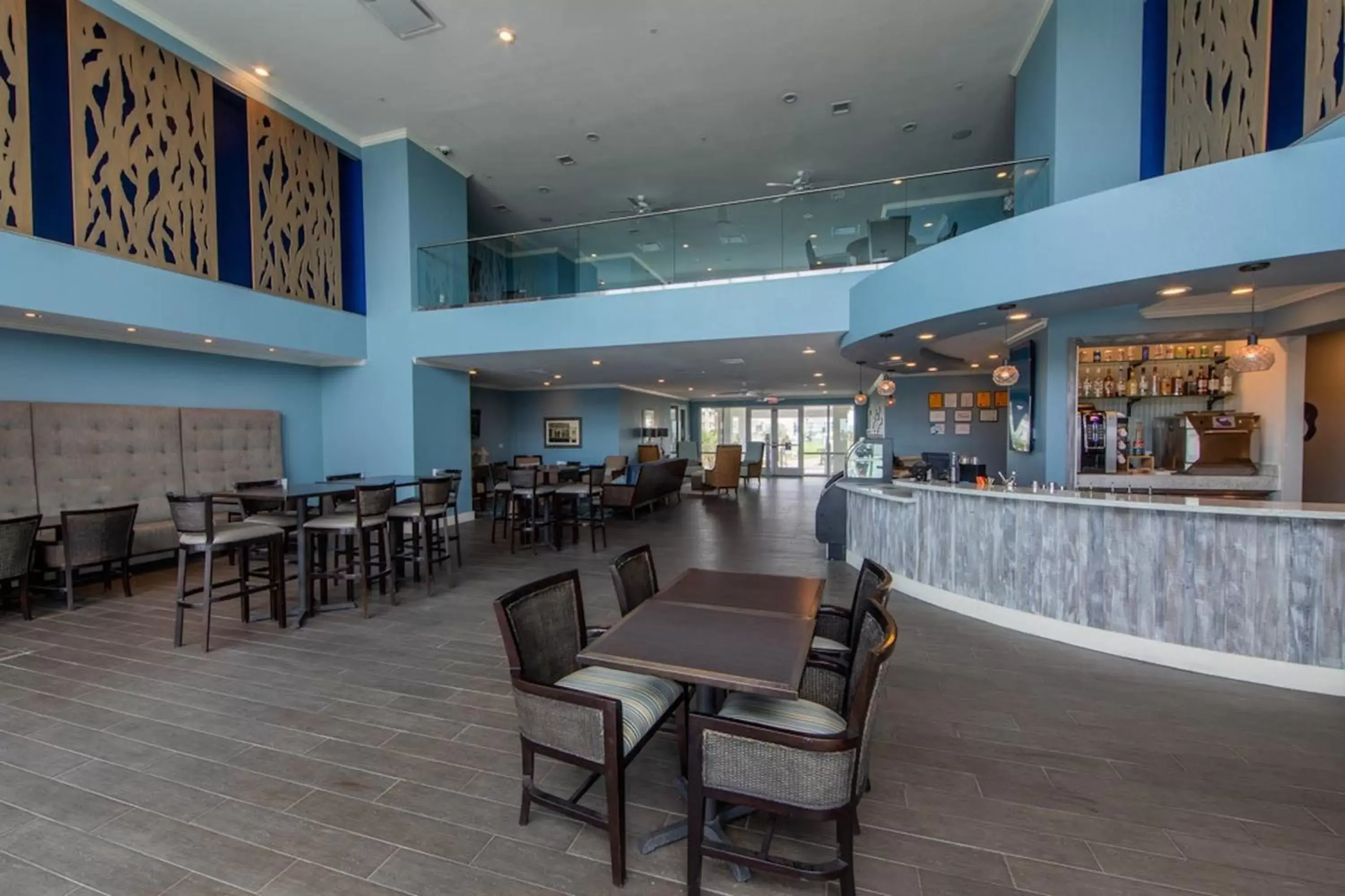 Restaurant/places to eat, Lounge/Bar in Holiday Inn Club Vacations Galveston Seaside Resort, an IHG Hotel