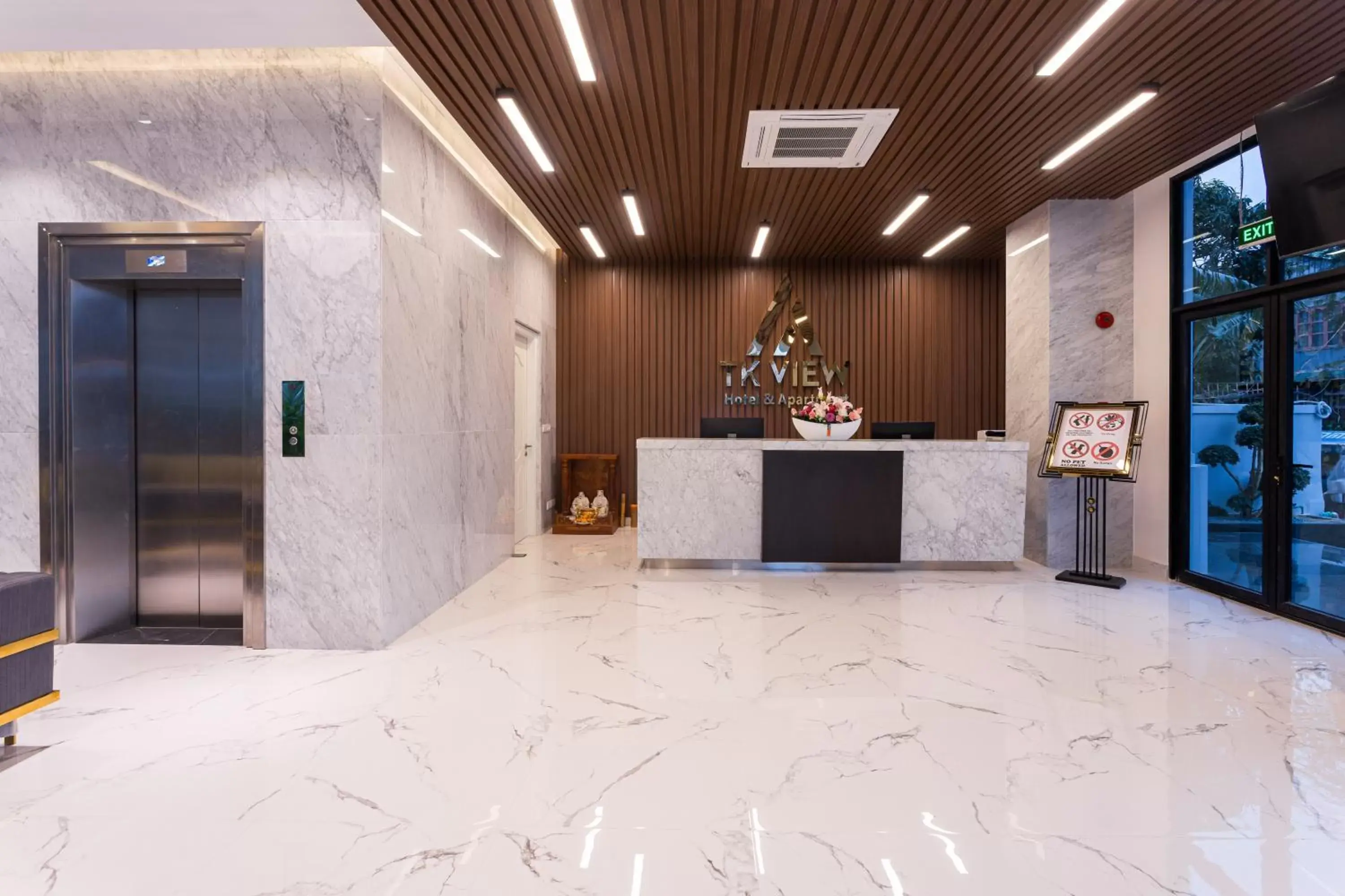 Lobby or reception, Lobby/Reception in TK VIEW HOTEL & APARTMENT
