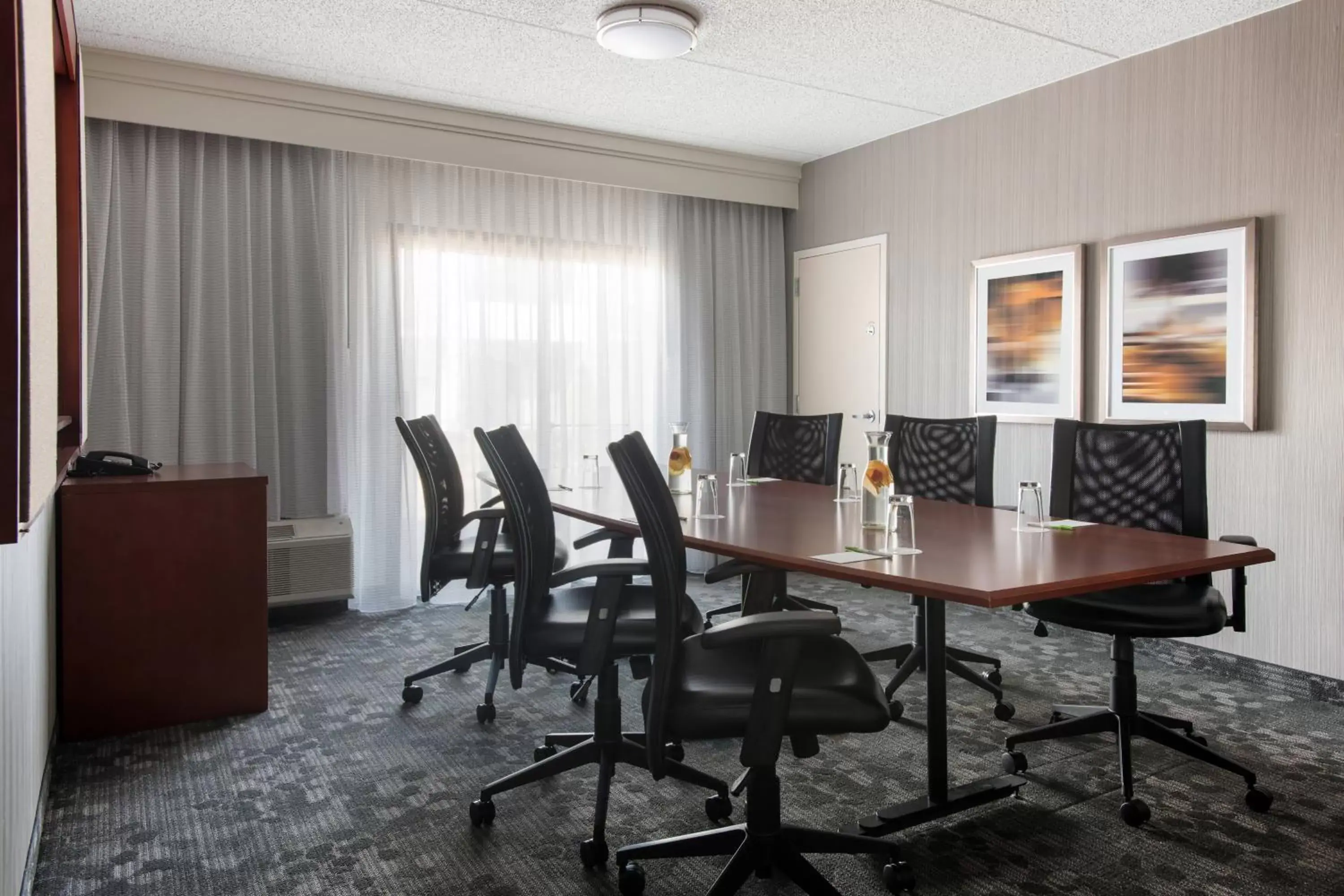 Meeting/conference room in Courtyard Syracuse Carrier Circle