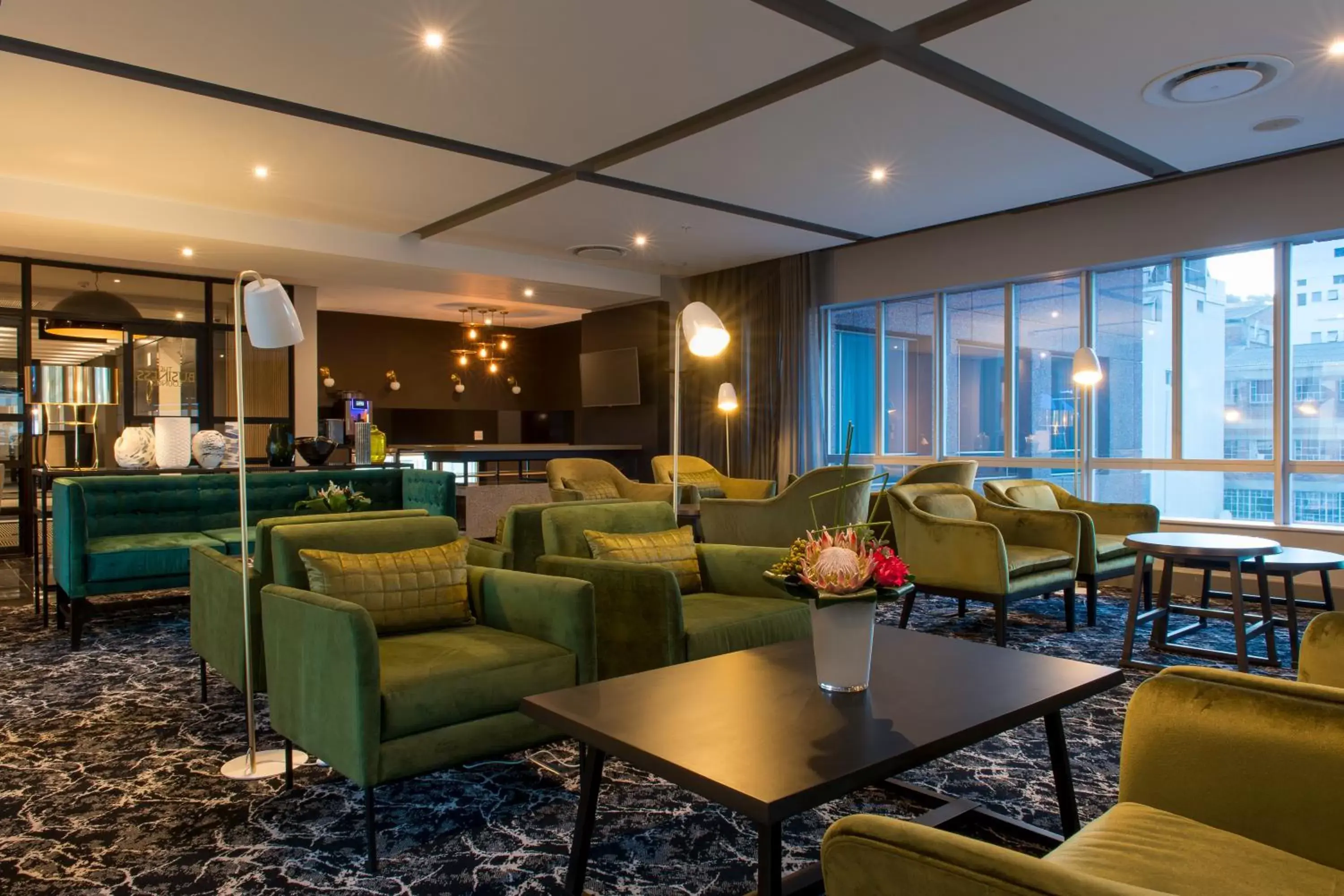 Lounge or bar, Lounge/Bar in Pullman Cape Town City Centre