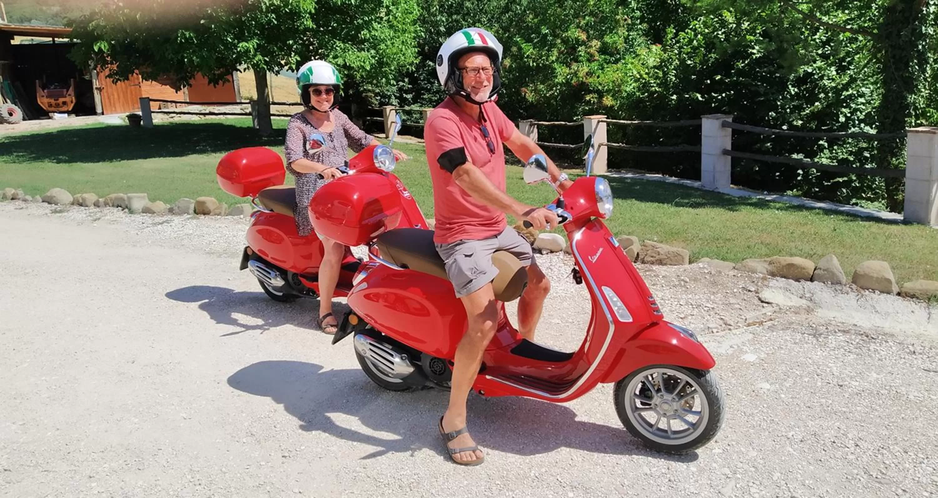 Property building in Casa Friano