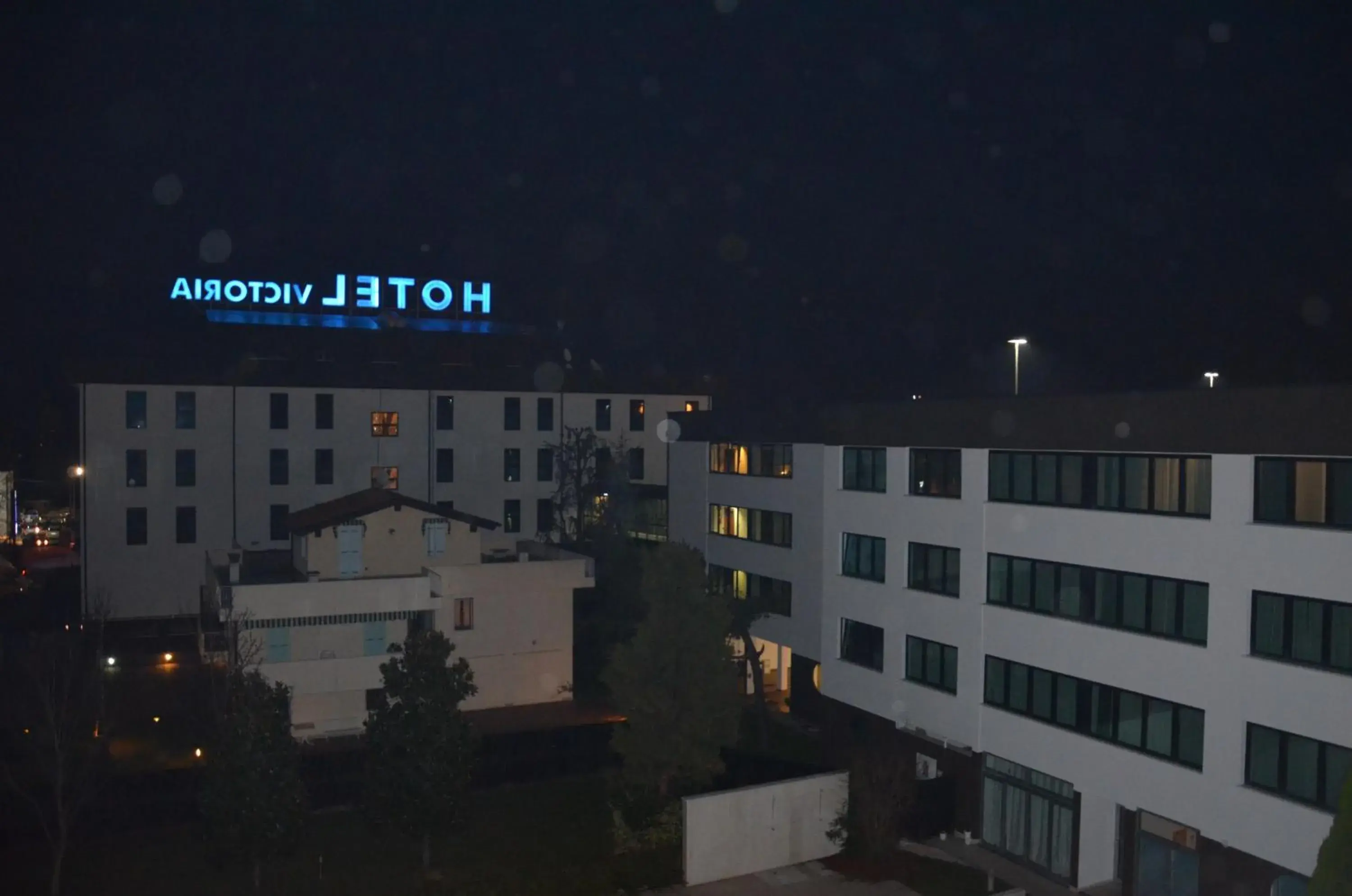 Property building in Hotel Victoria Property building in Hotel Victoria