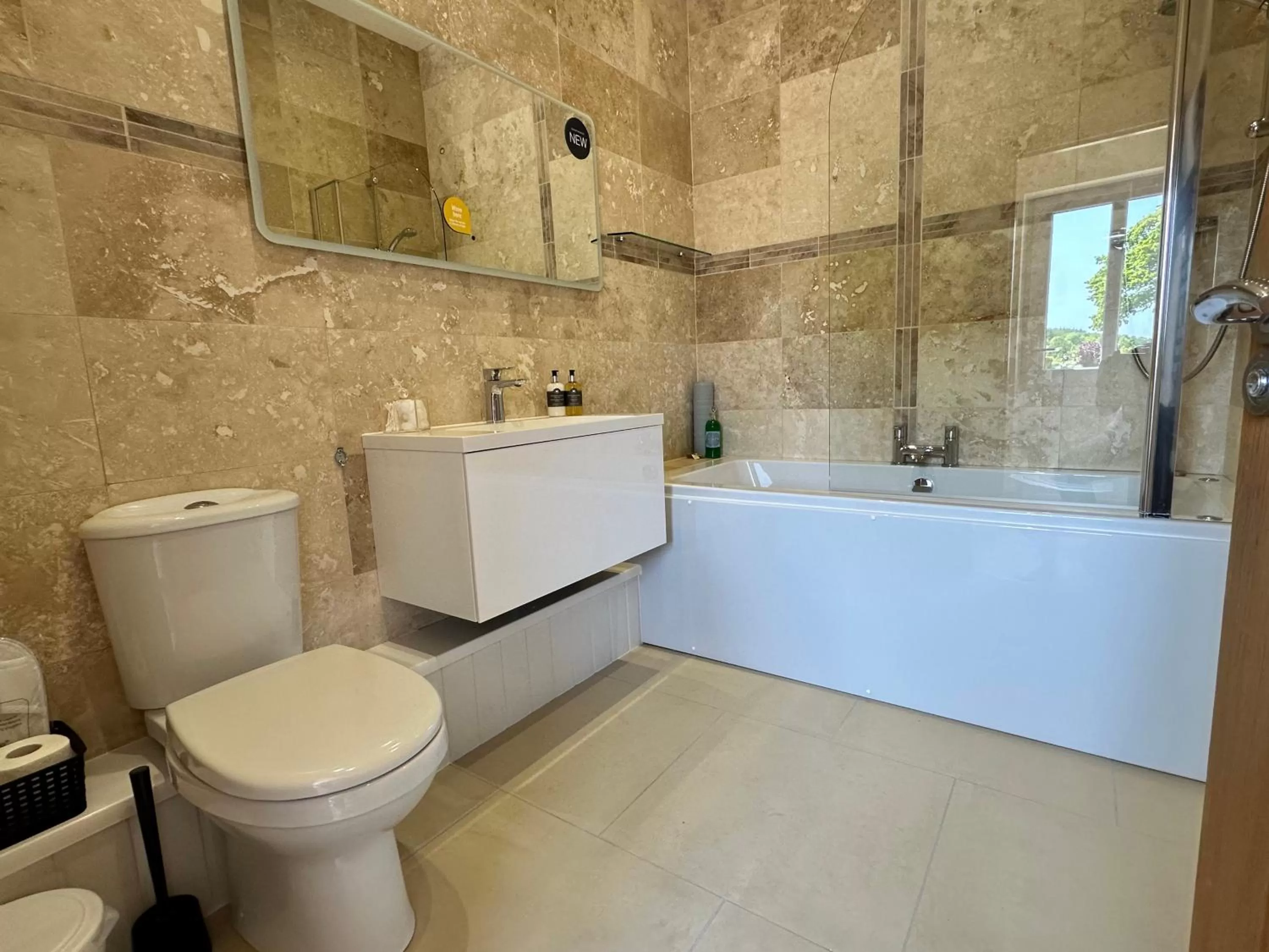 Toilet in Canaston Oaks