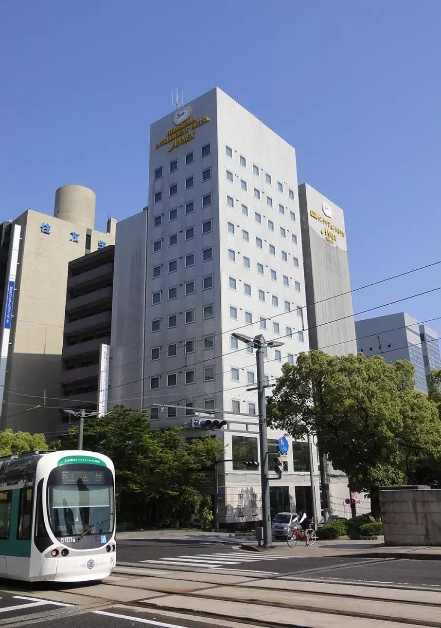 Property building in Hiroshima Intelligent Hotel Annex Property building in Hiroshima Intelligent Hotel Annex