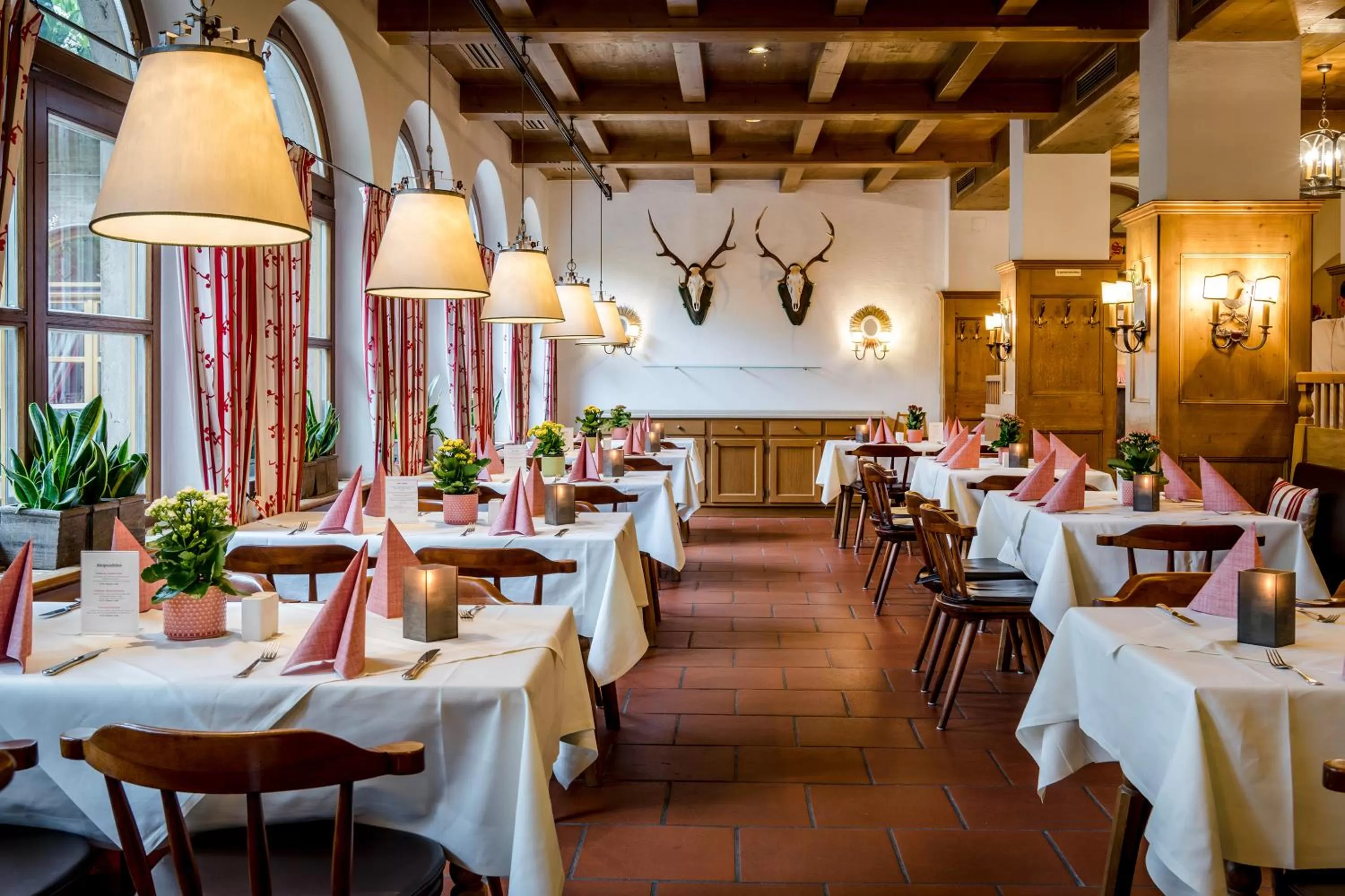 Restaurant/places to eat in Hotel IMLAUER & Bräu