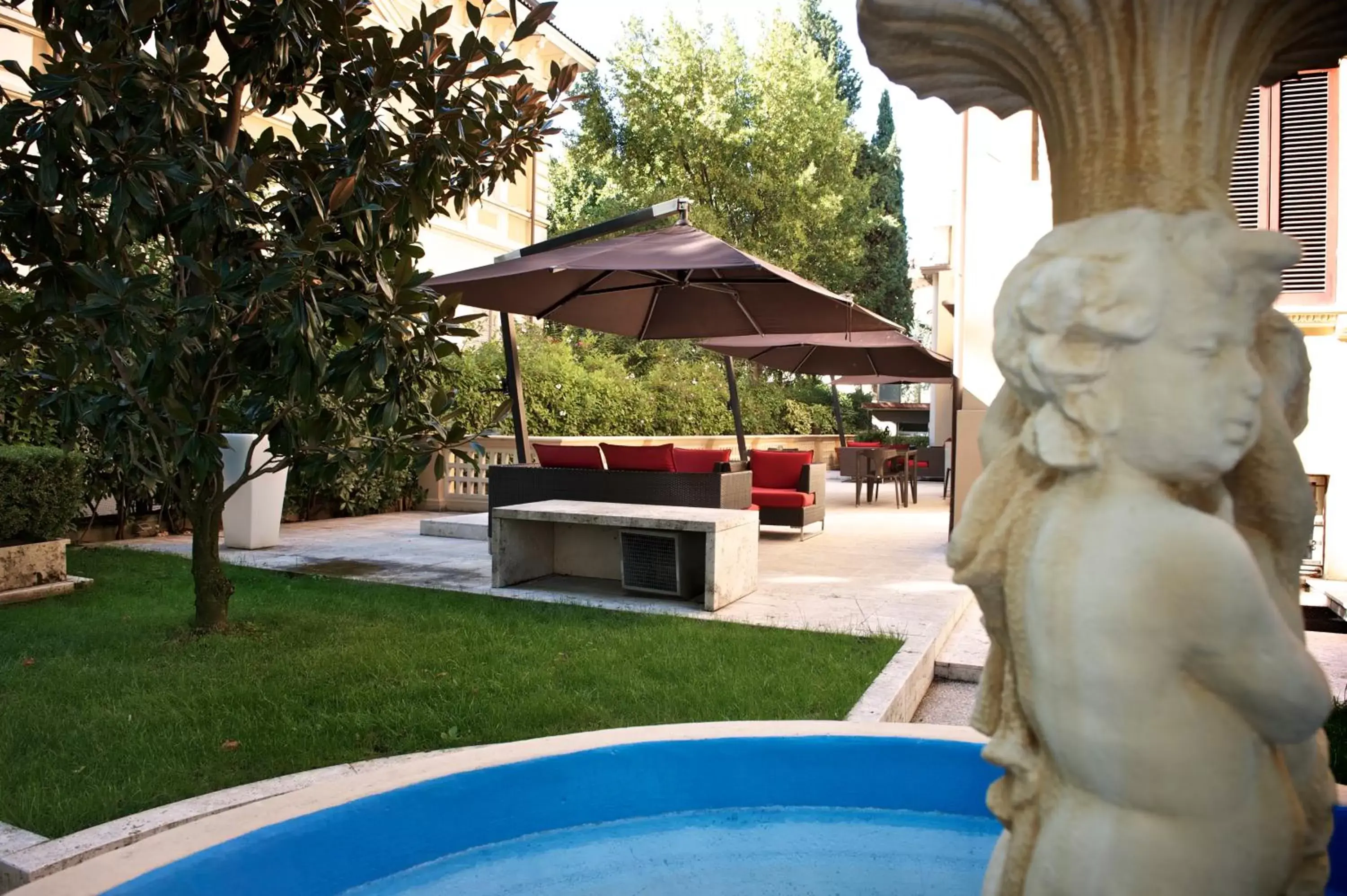 Facade/entrance, Swimming Pool in Villa dei Platani Boutique Hotel & SPA