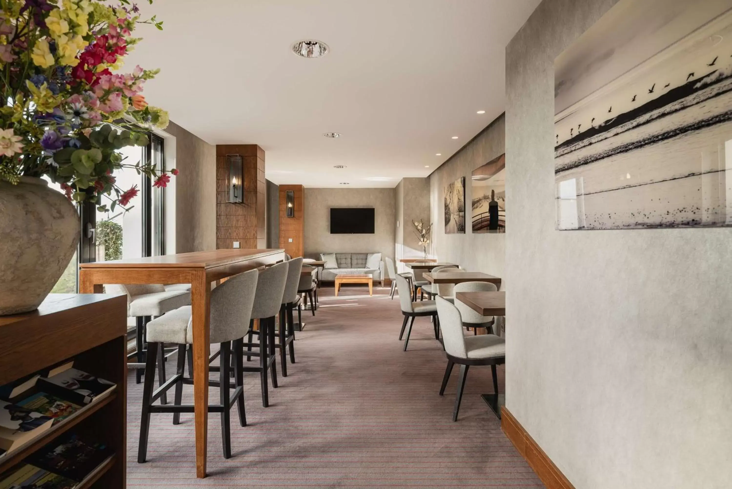 Lobby or reception in Hilton The Hague Lobby or reception in Hilton The Hague