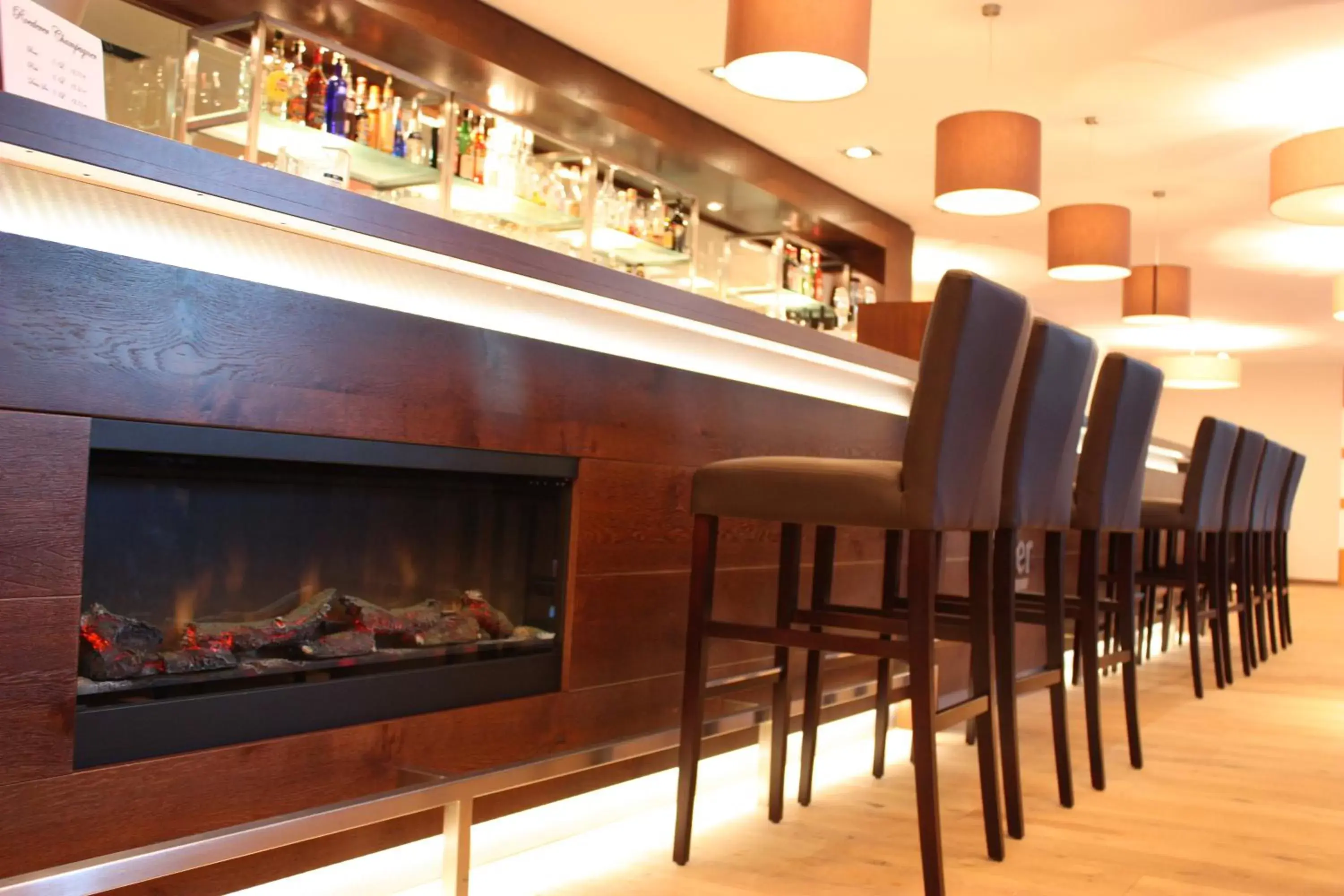 Lounge or bar, Lounge/Bar in Dolce by Wyndham Bad Nauheim