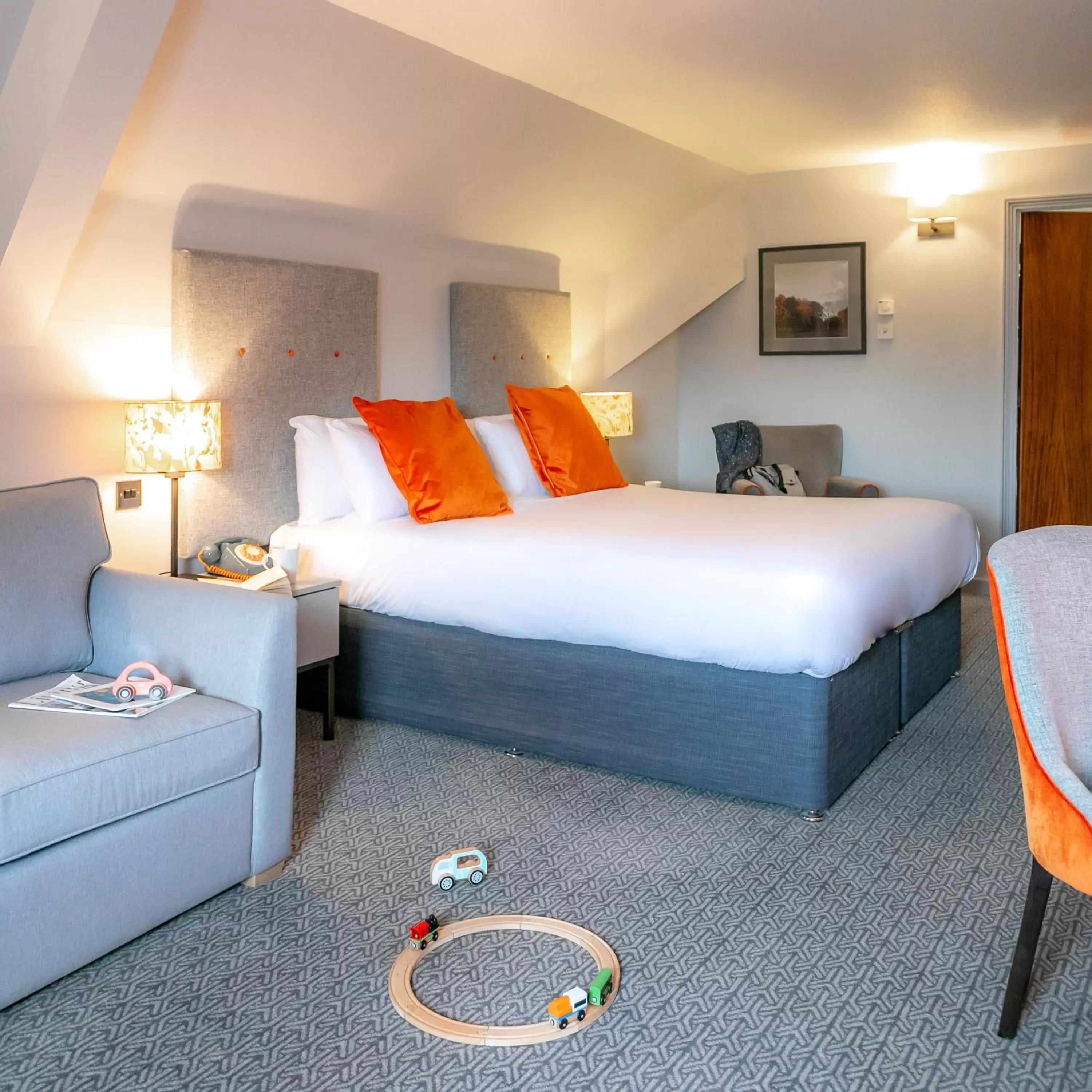 Photo of the whole room, Bed in Cedar Court Hotel Harrogate Photo of the whole room, Bed in Cedar Court Hotel Harrogate