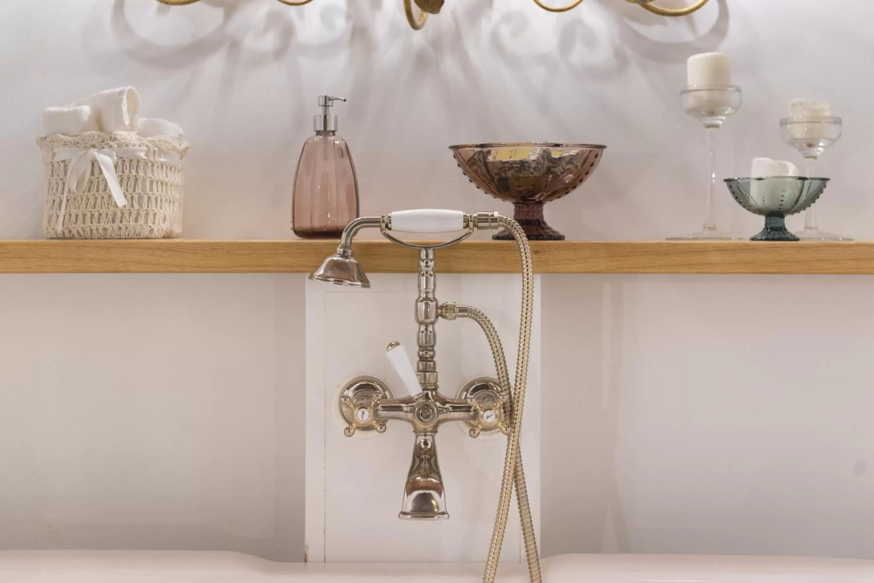 Decorative detail, Bathroom in Corte Dei Neri