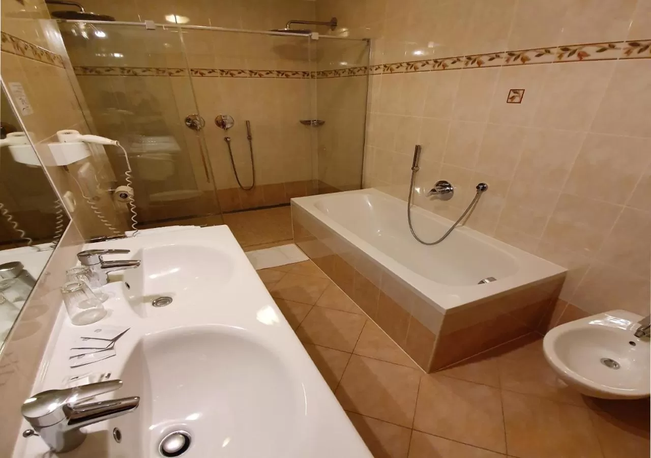 Photo of the whole room in Sporthotel Kalcherhof