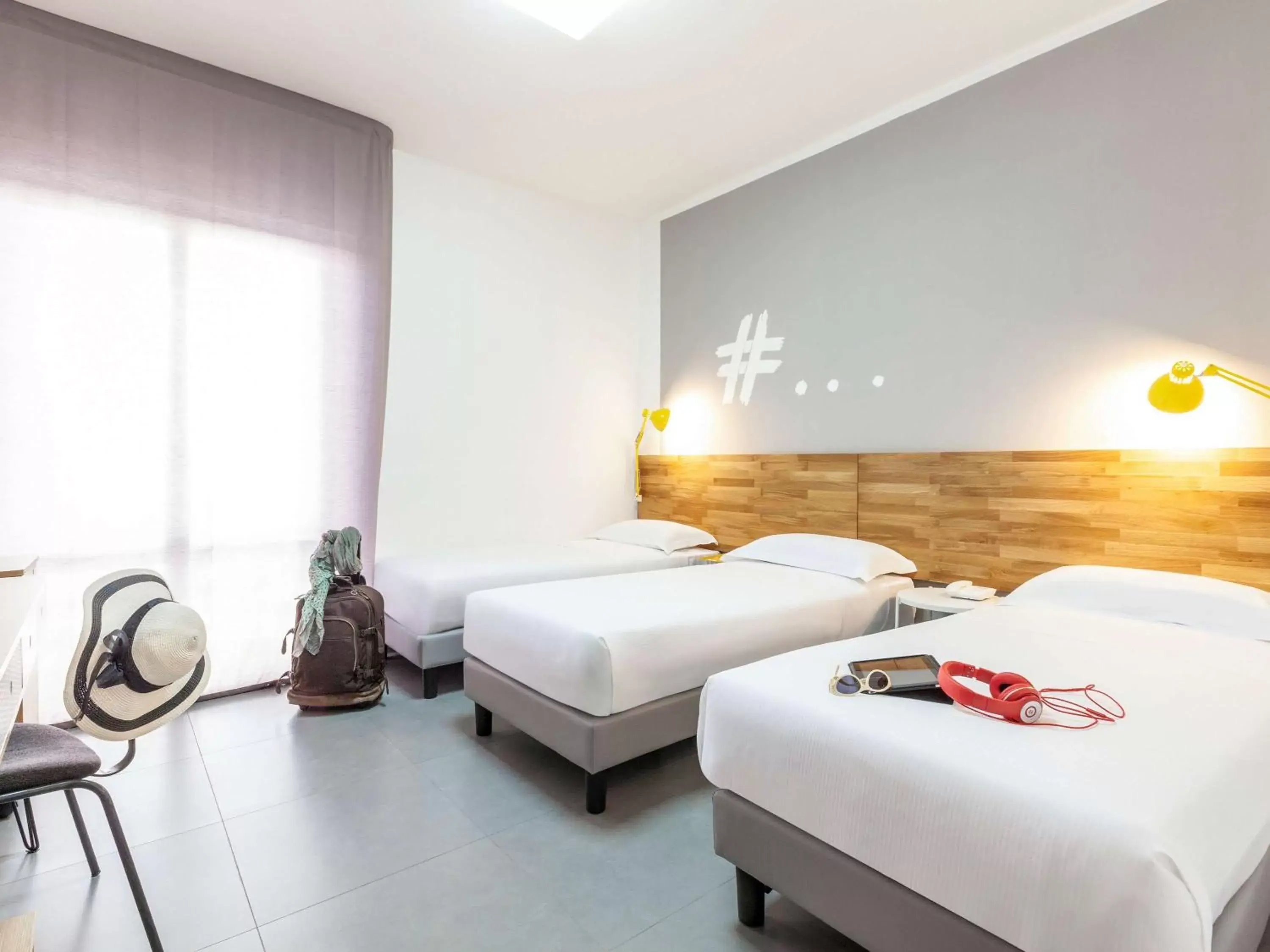 Photo of the whole room, Bed in Ibis Styles Brindisi