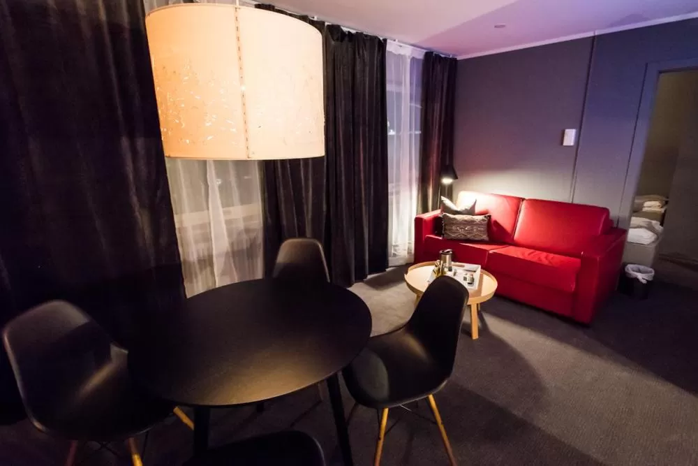 Breidablikk Guesthouse