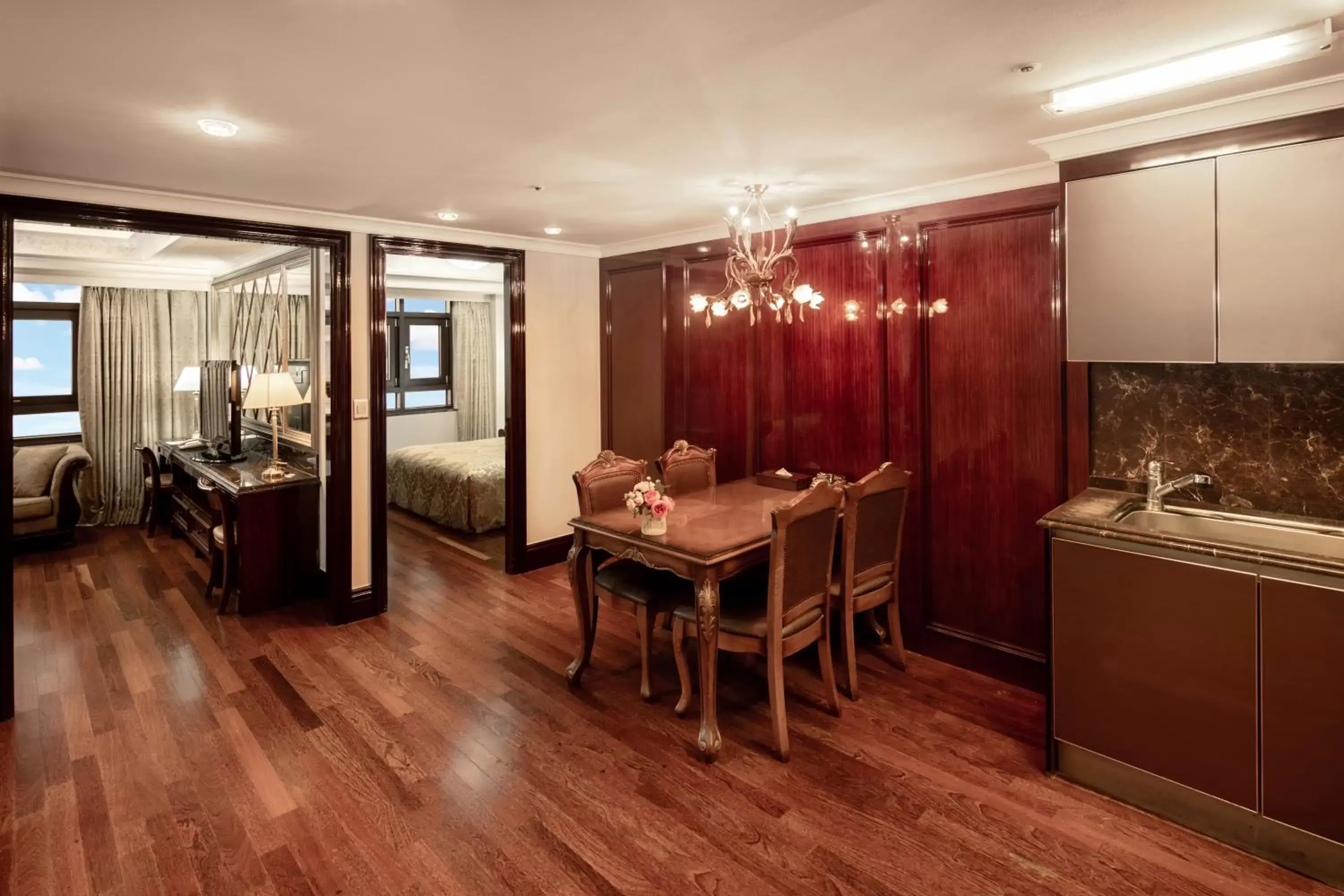 Two-Bedroom Suite in Gangnam Artnouveau City