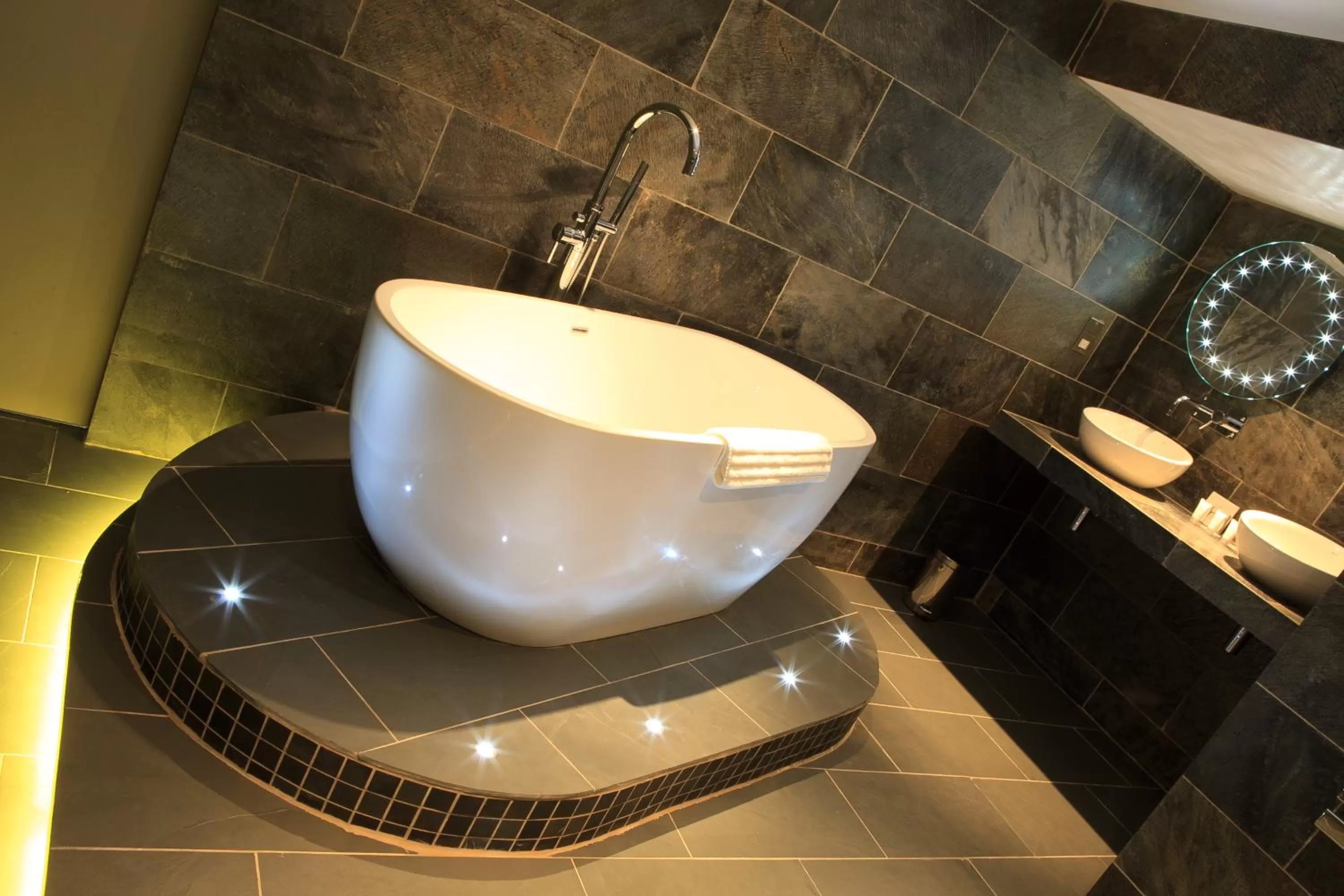 Bathroom in Best Western Plus Centurion Hotel