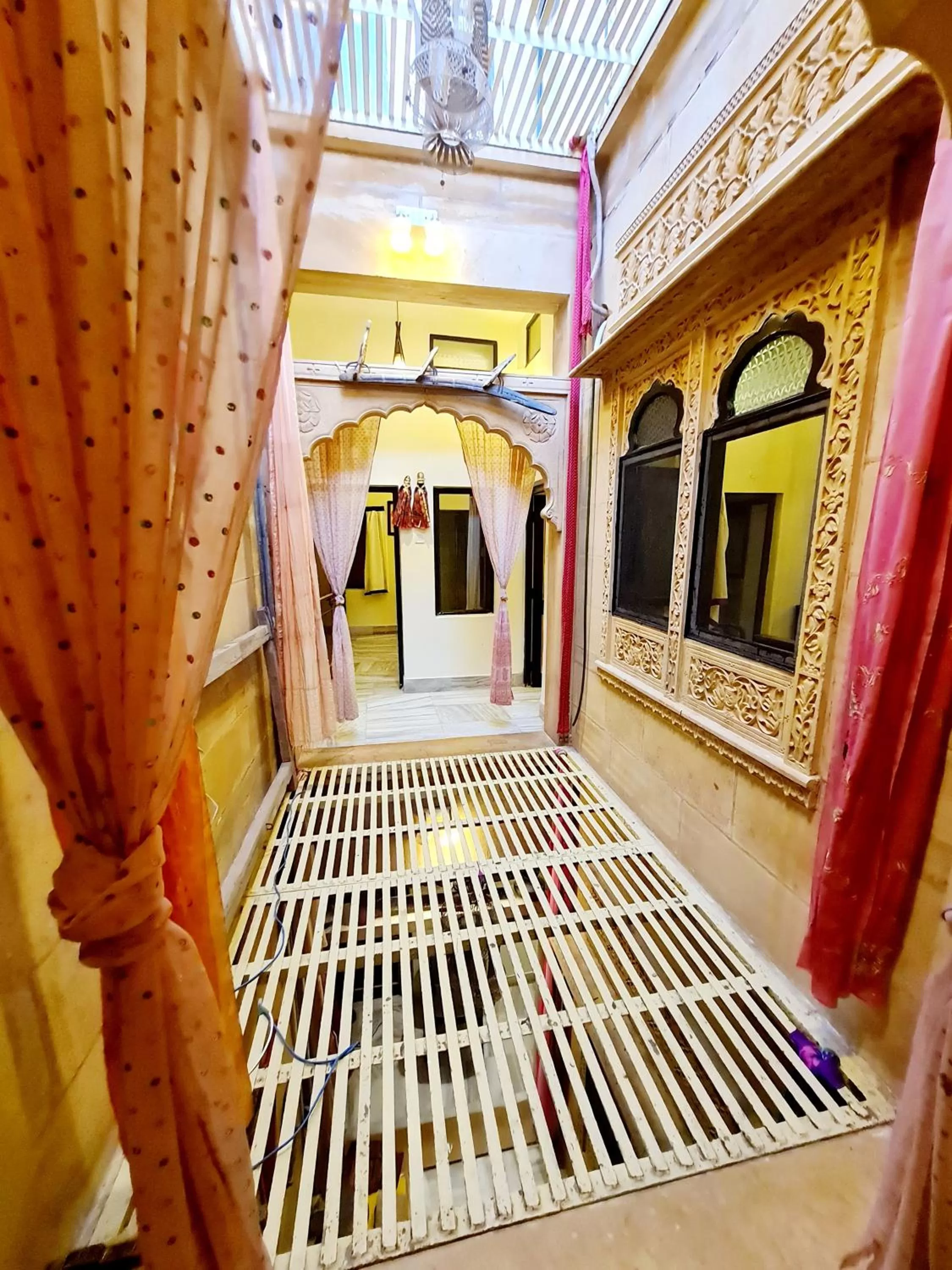Hotel Shahi Garh