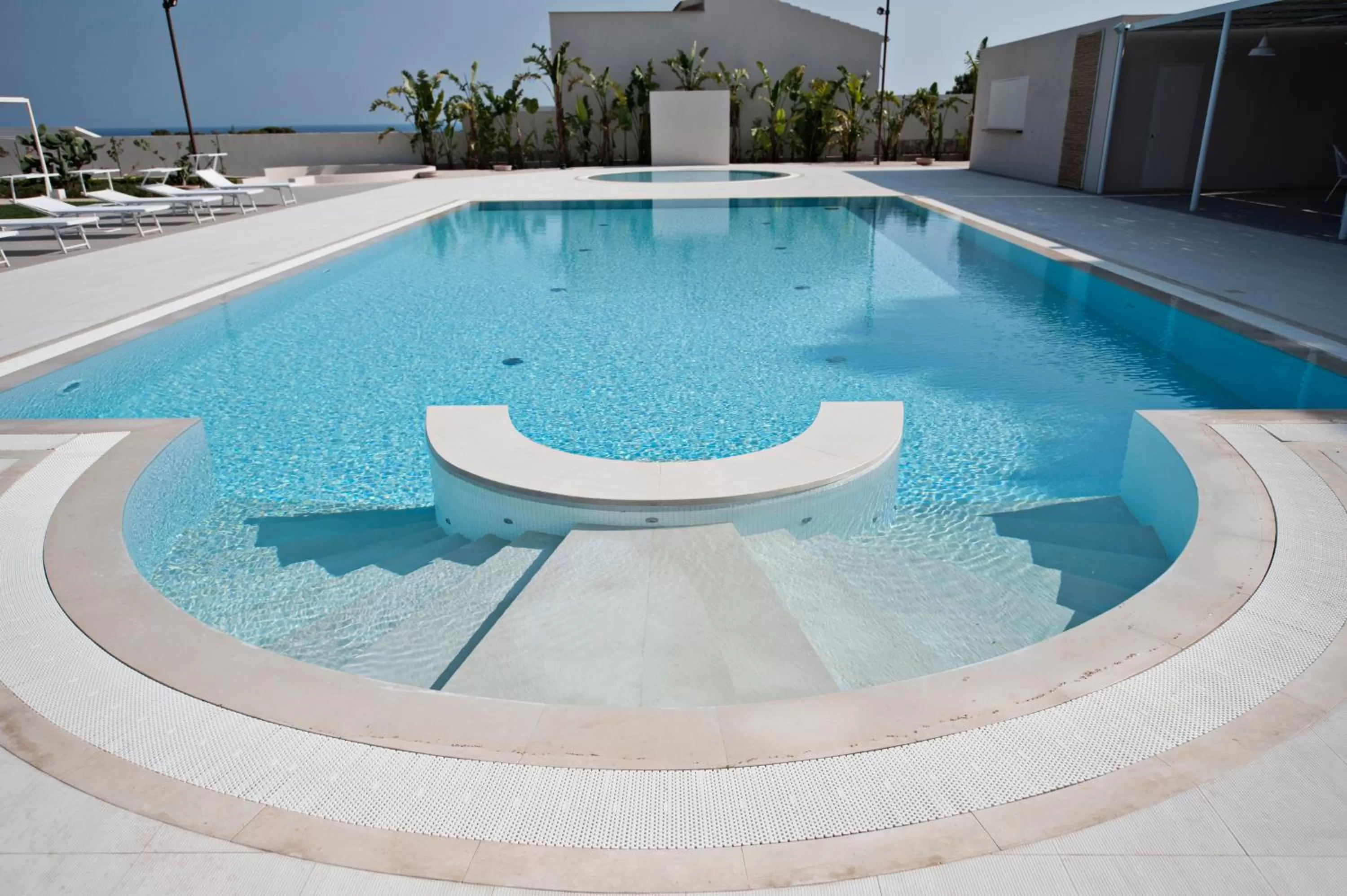 Swimming pool in La Scibina