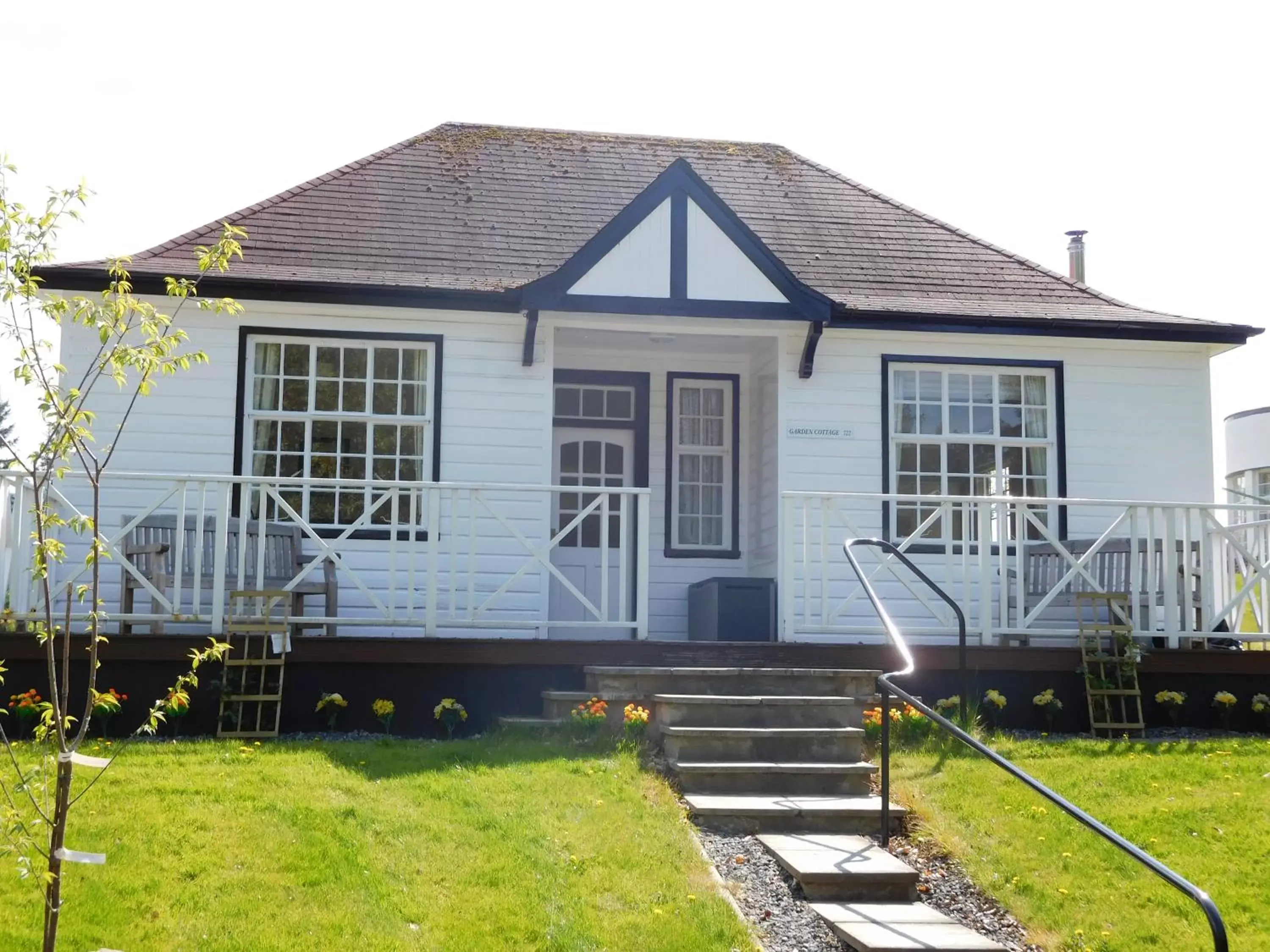 Facade/entrance in The Atholl Palace Facade/entrance in The Atholl Palace