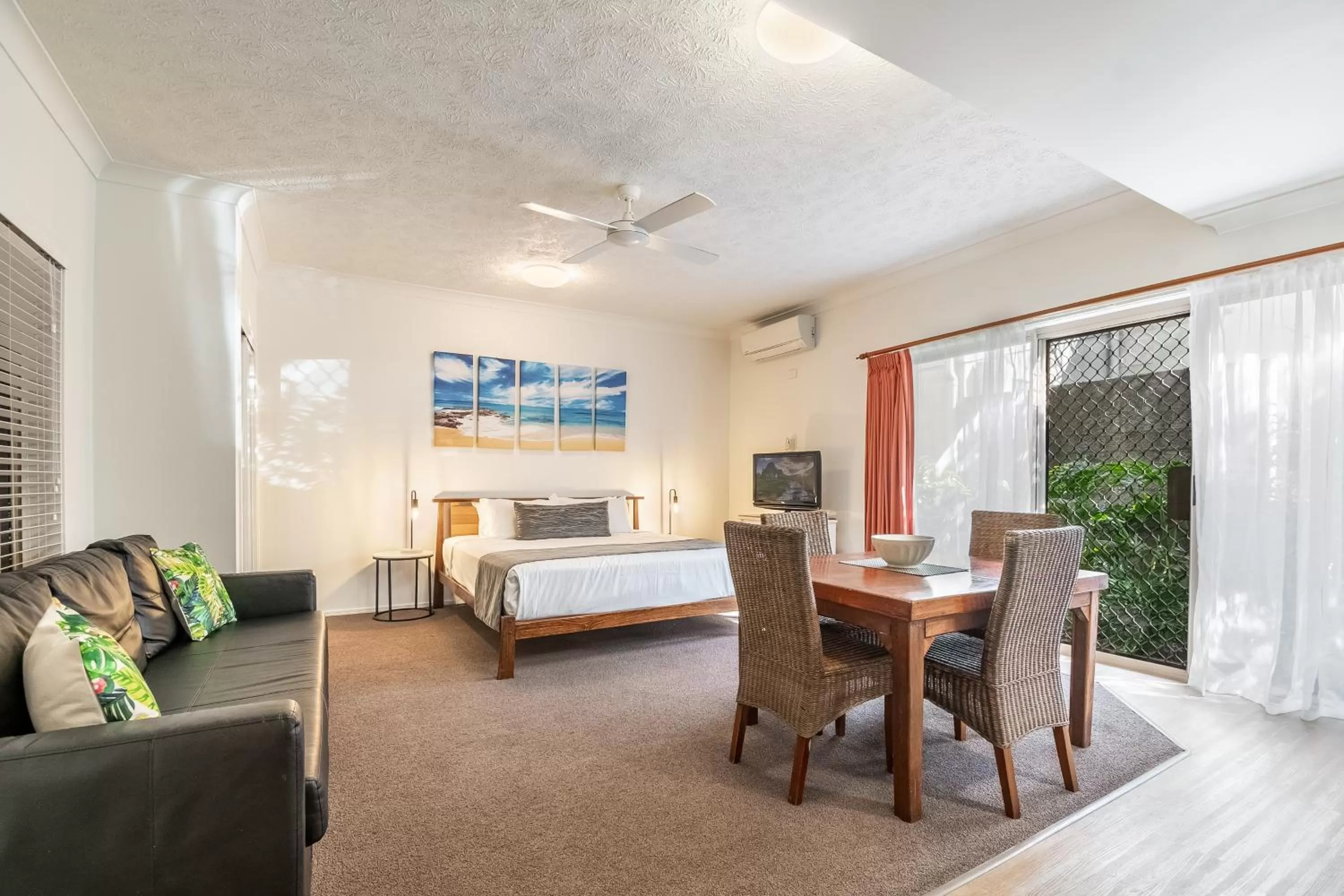 Bed in Byron Central Apartments