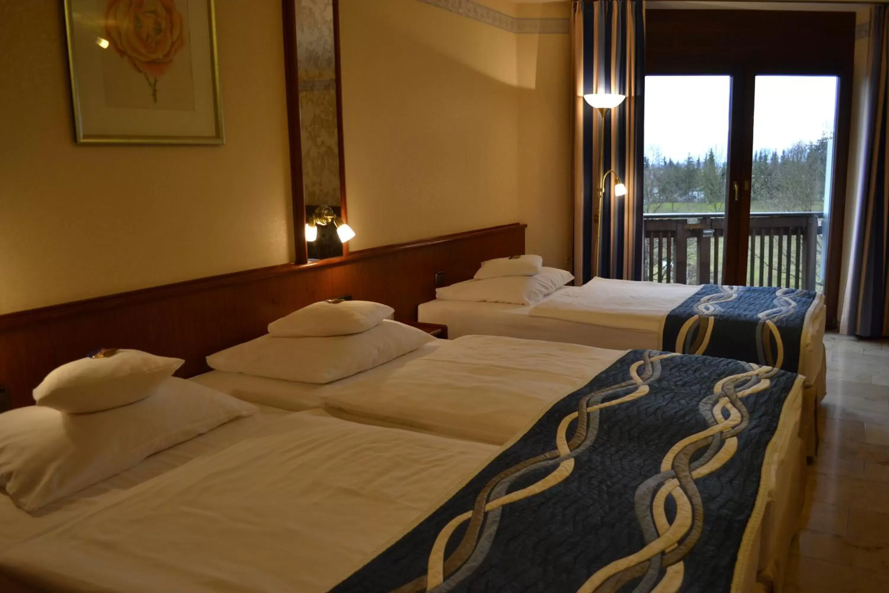 Photo of the whole room, Bed in Flair Park Hotel Ilshofen