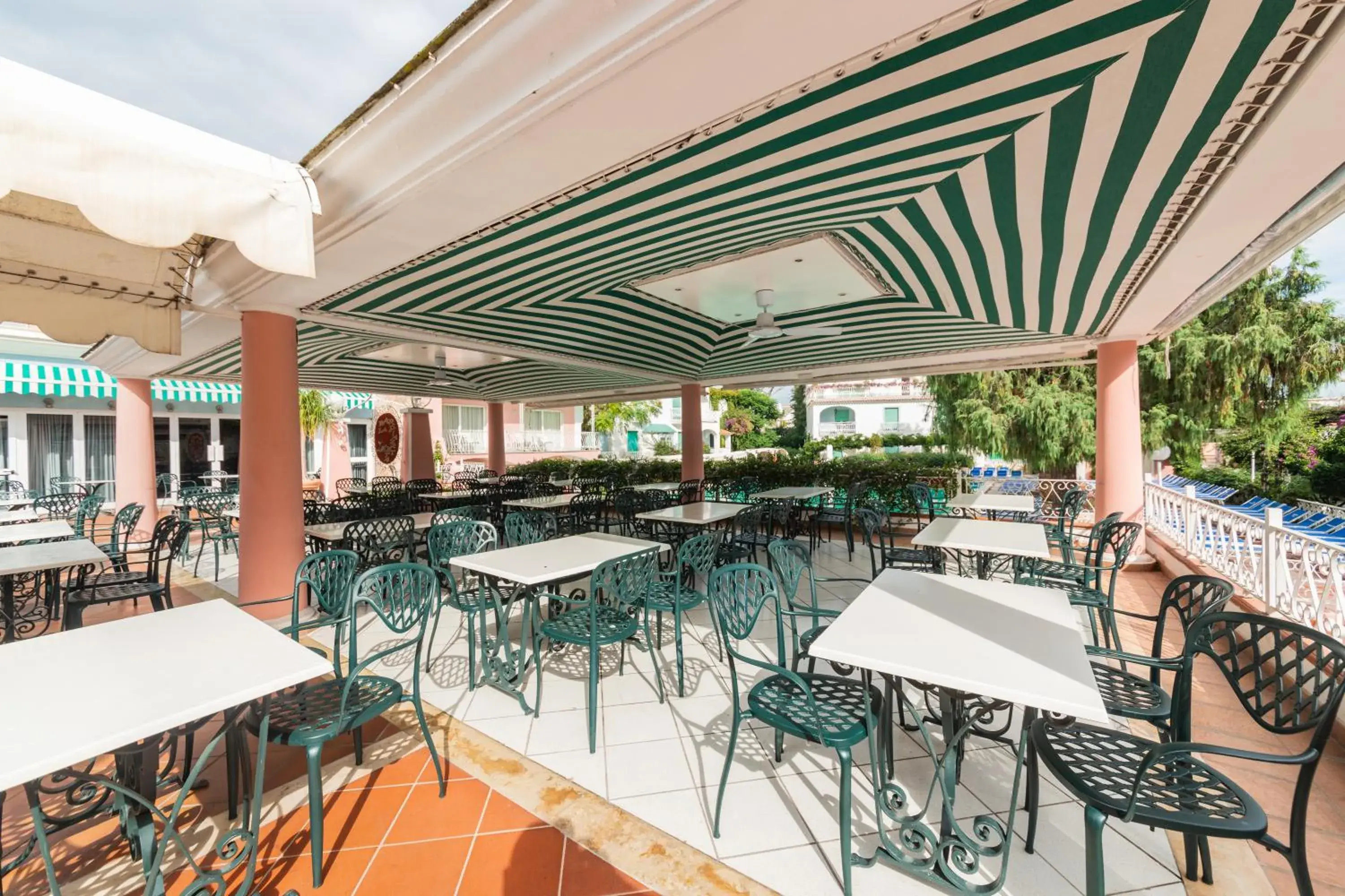 Balcony/Terrace, Restaurant/Places to Eat in Hotel Continental Ischia
