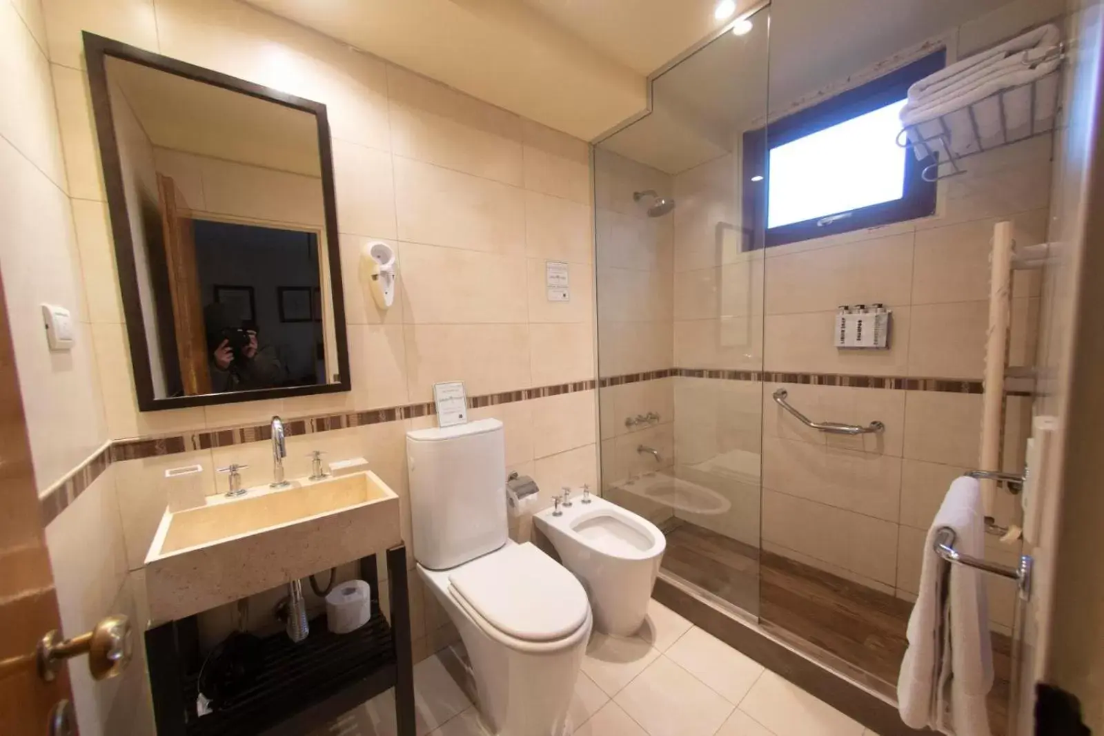 Bathroom in Del Bosque Apart Hotel