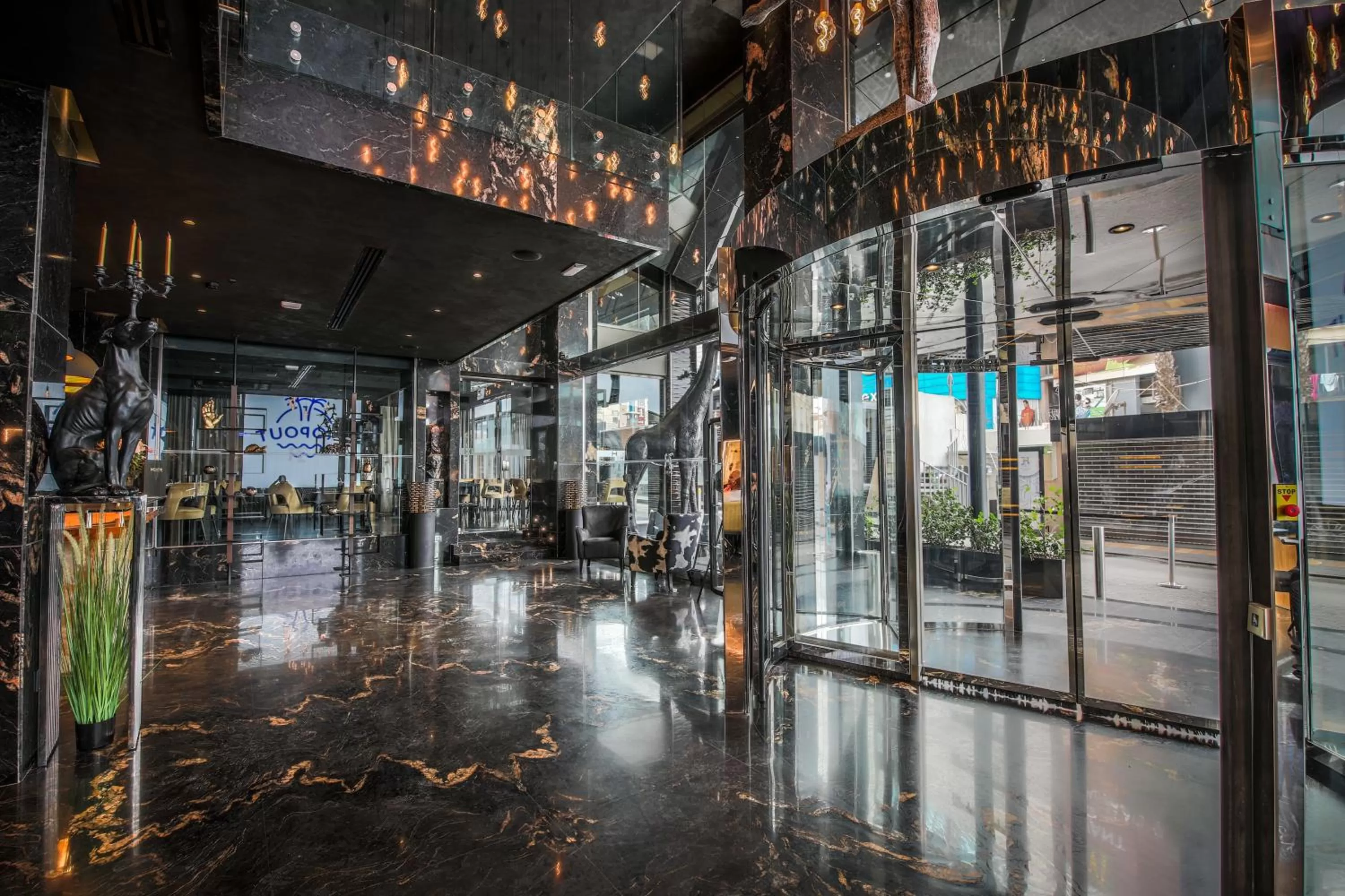 Restaurant/places to eat in H Hotel & SPA - Adults Only