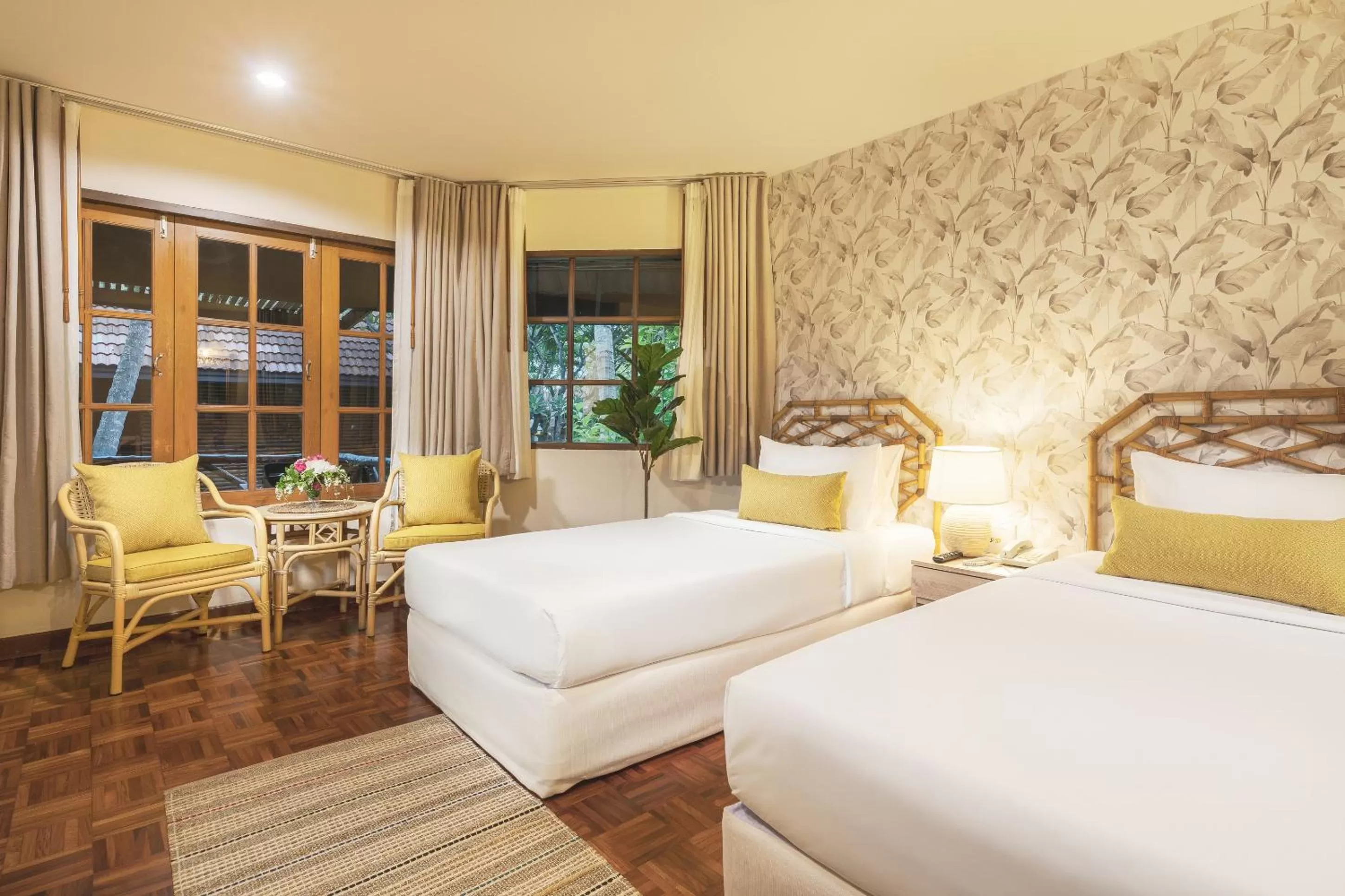Bedroom, Bed in Regent - Chalet, Hua Hin